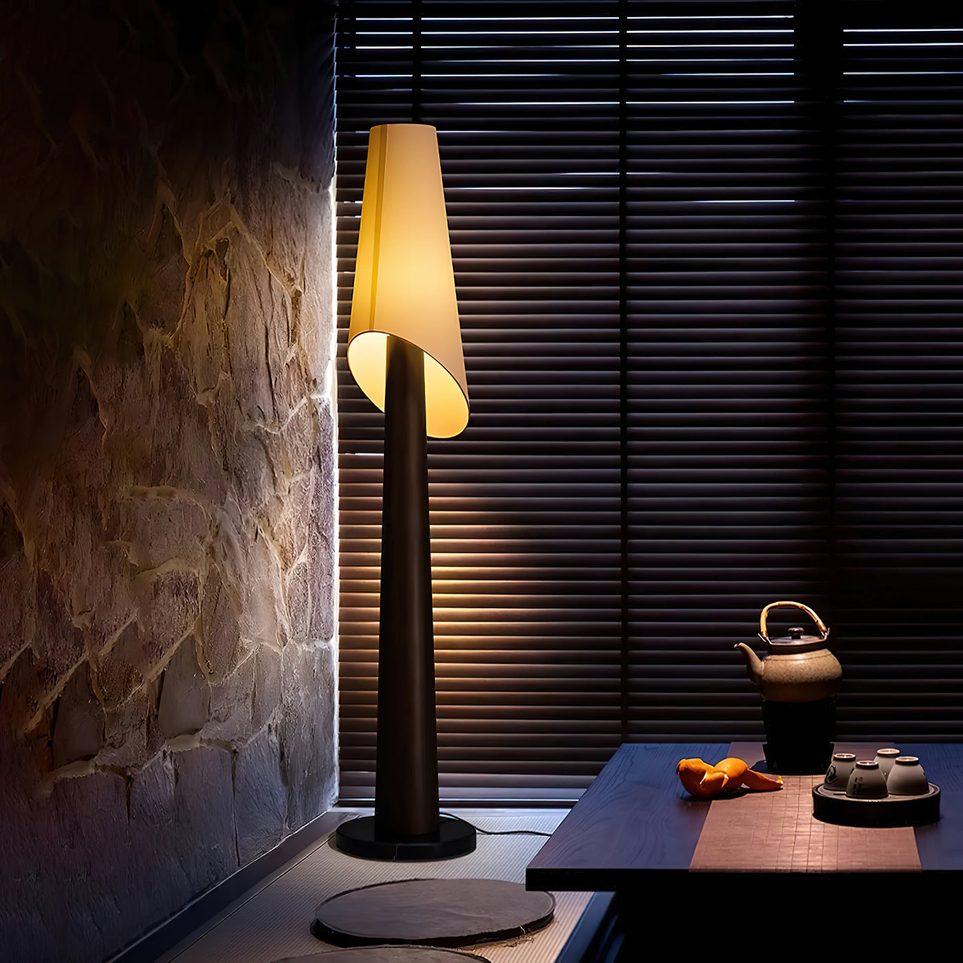 Flag_Floor_Lamp_5