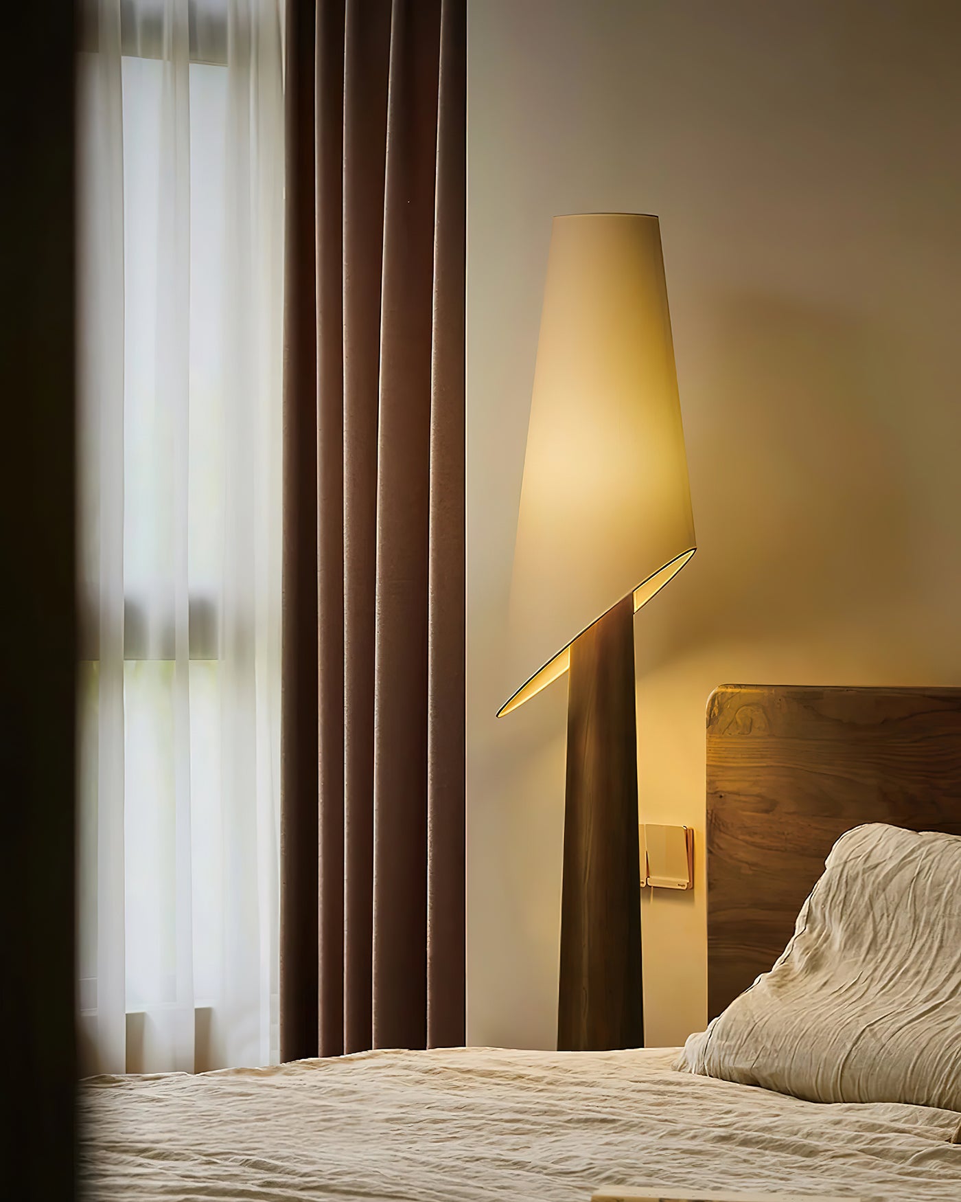 Flag_Floor_Lamp_6