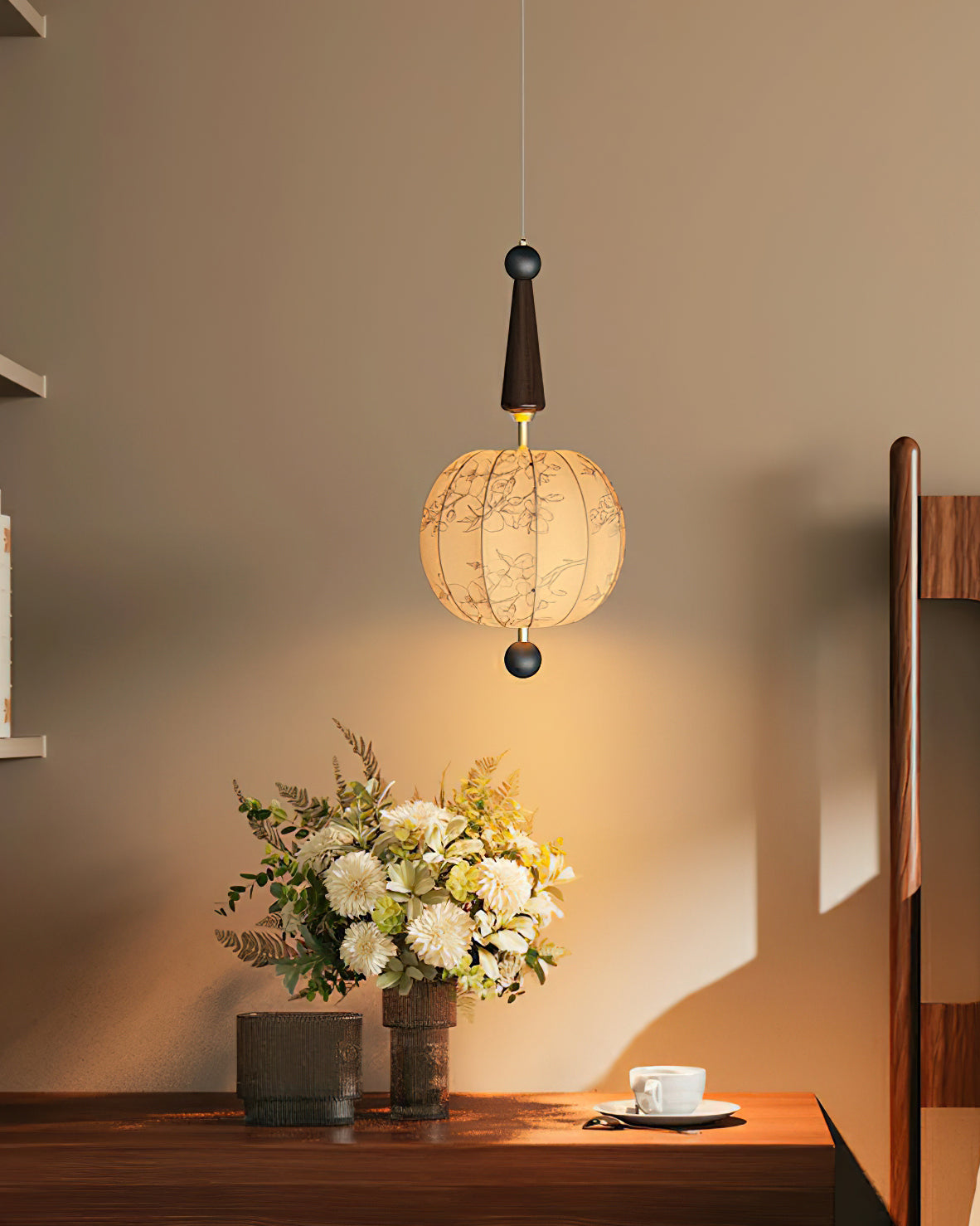 Flower_Ball_Pendant_Light_1