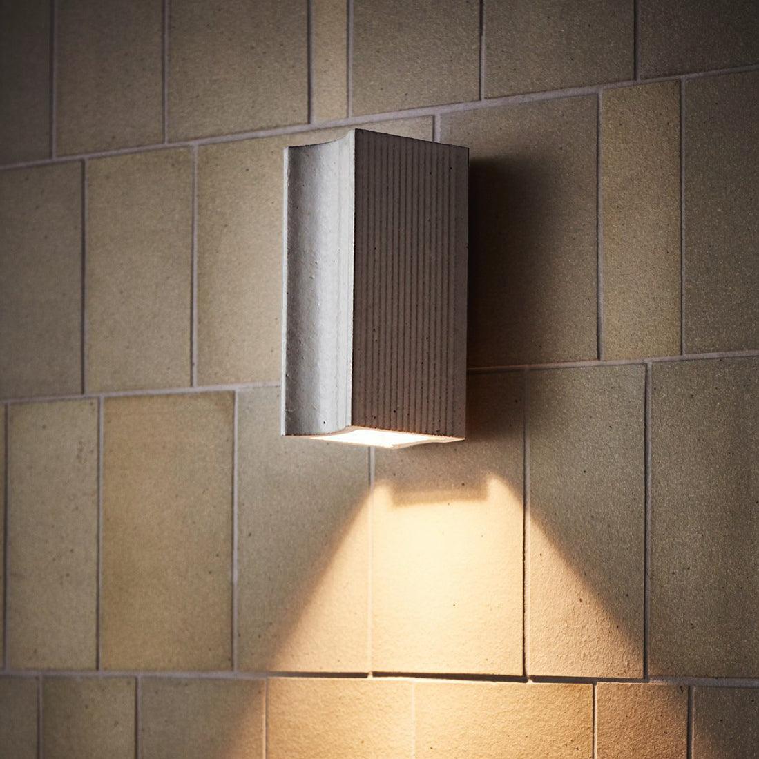 Flute_Wall_Lamp_5