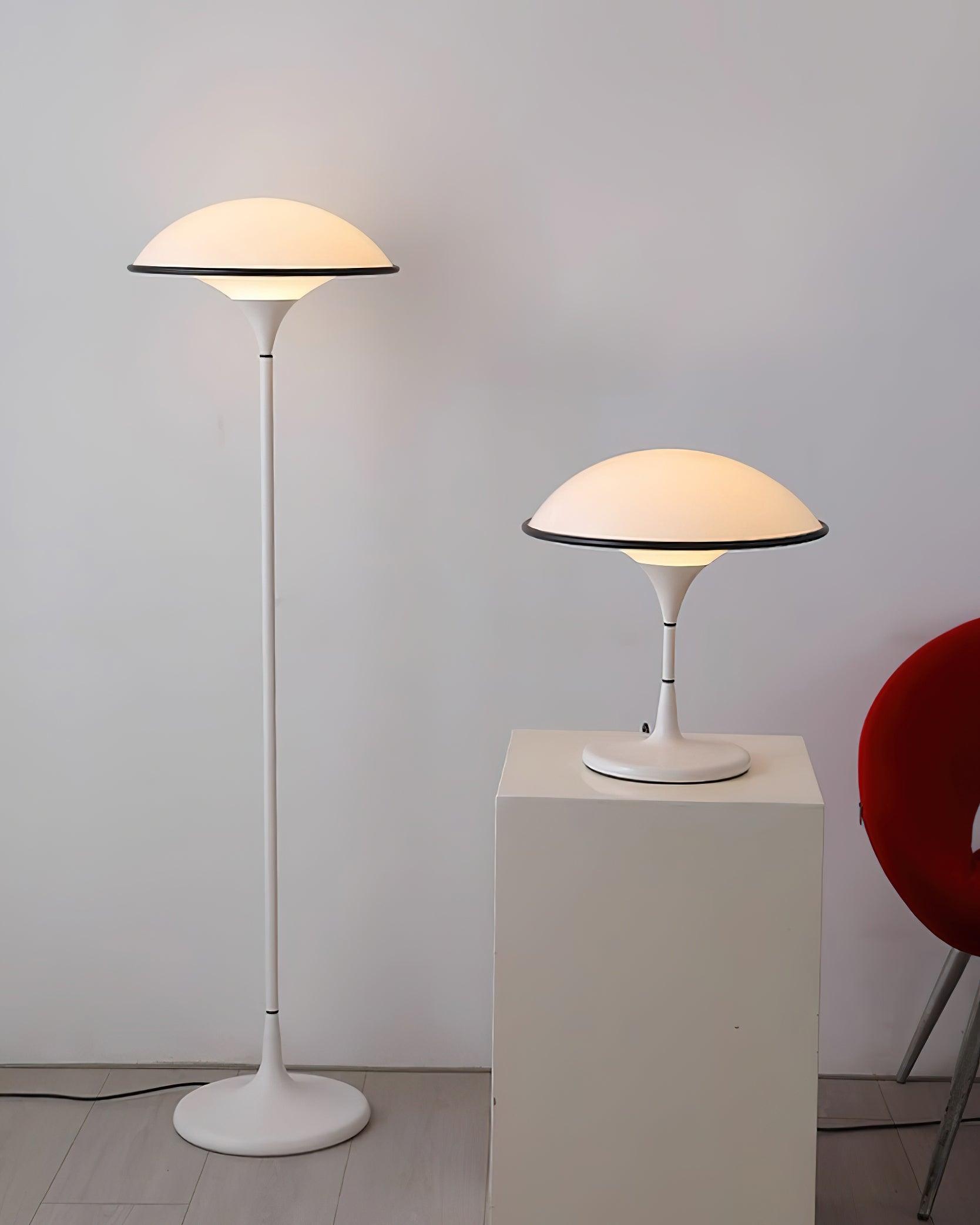 Fogg_Saucer_Table_Lamp_5