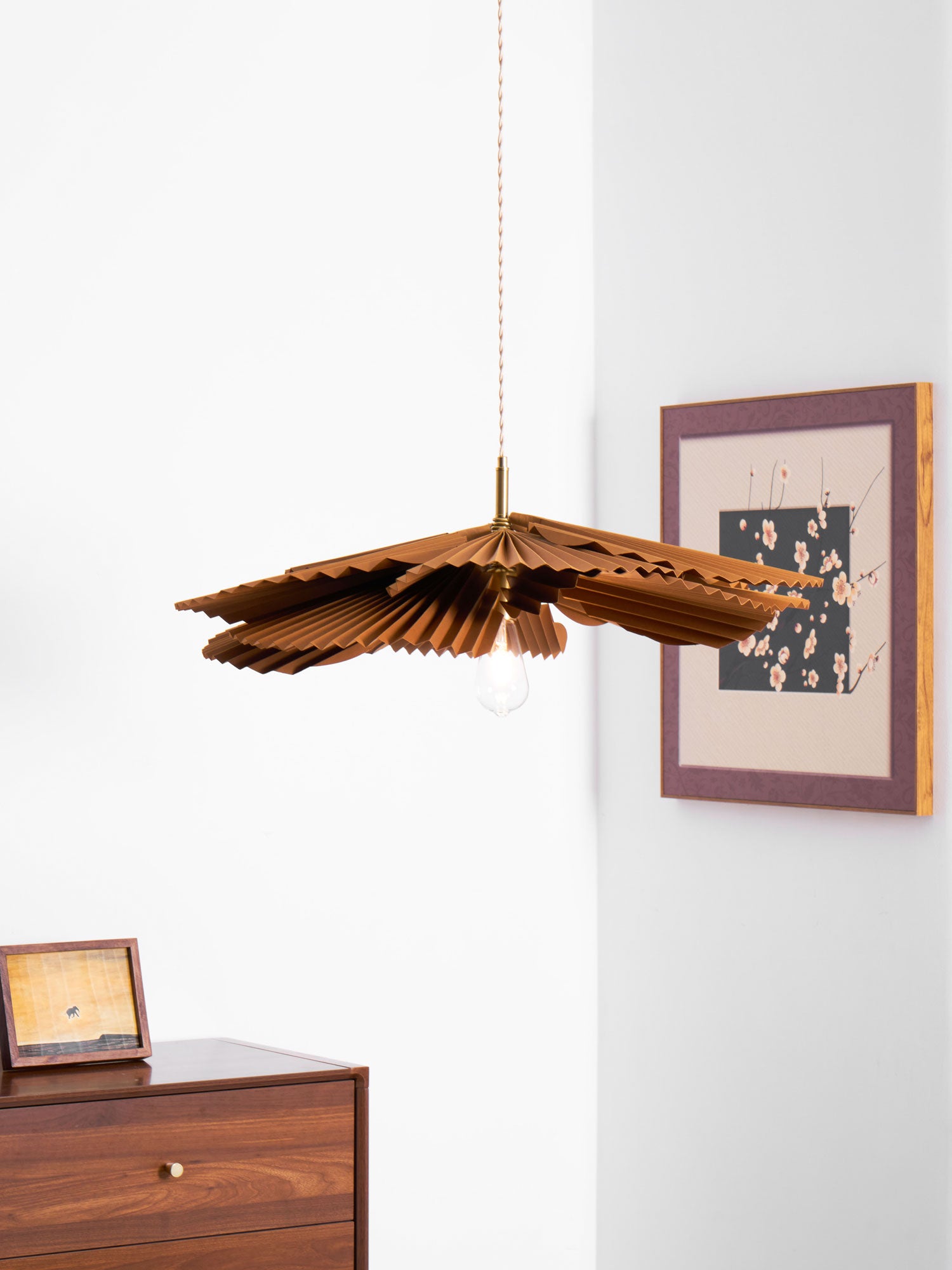 Folded-Leaf-Lotus-Pendant-Lamp-_9