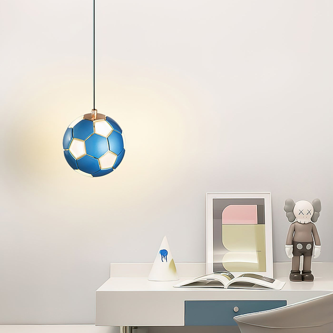 Football_Pendant_light_1