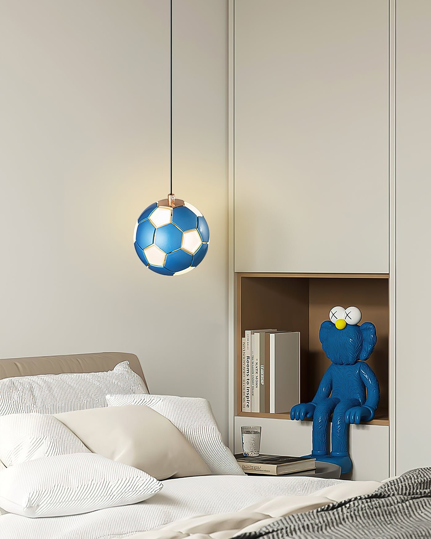 Football_Pendant_light_3