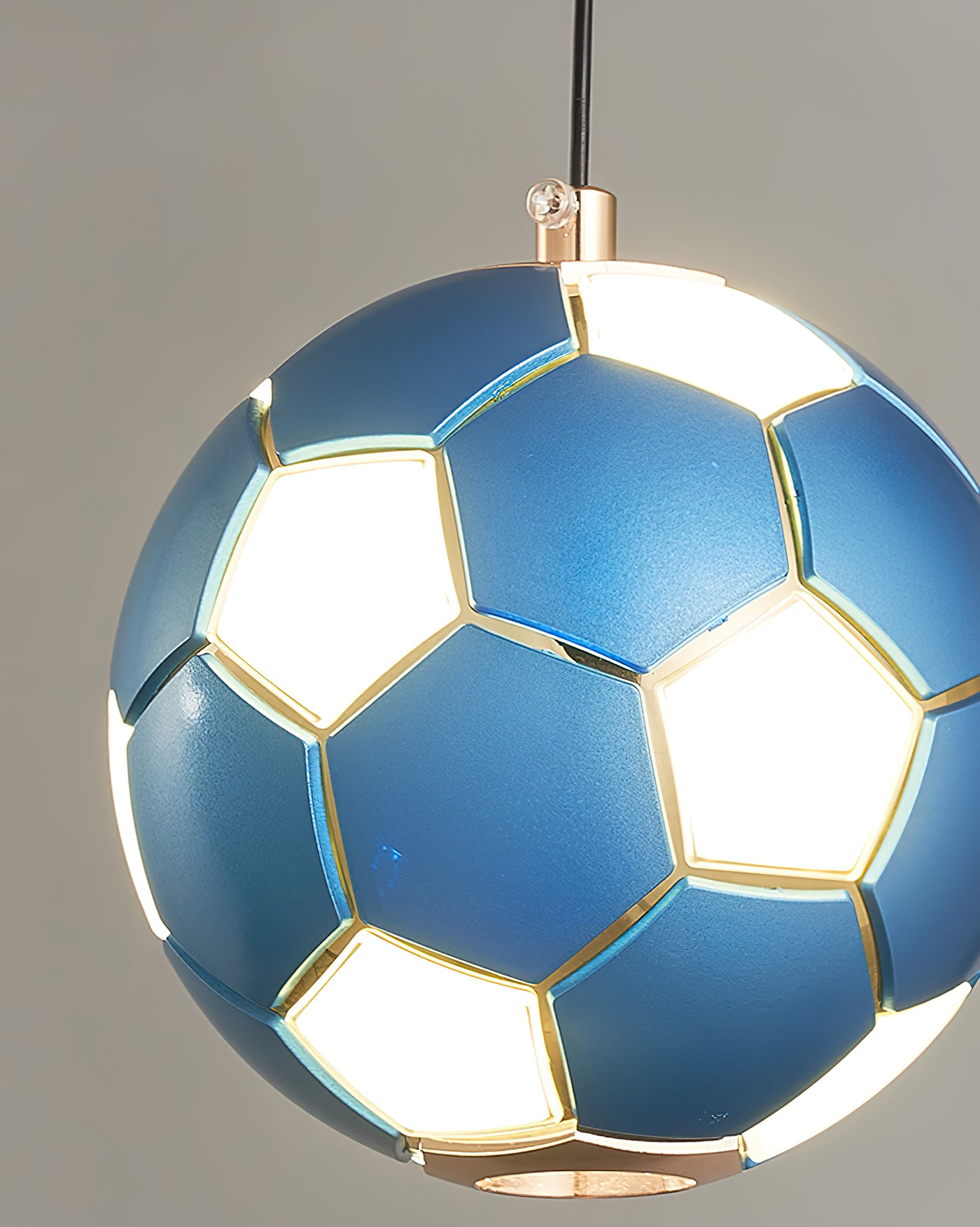 Football_Pendant_light_8