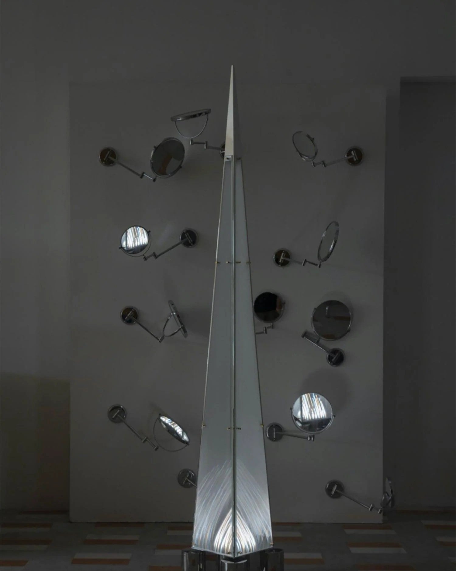 Fragment_Floor_Lamp_21