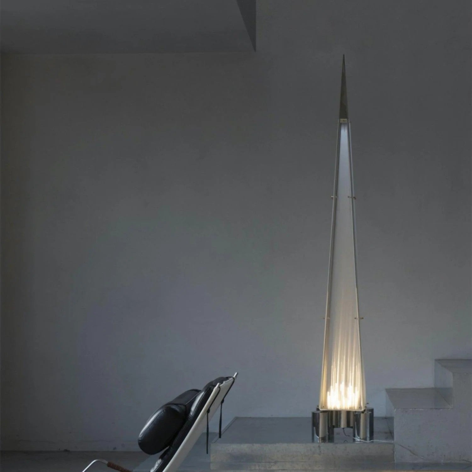 Fragment_Floor_Lamp_4