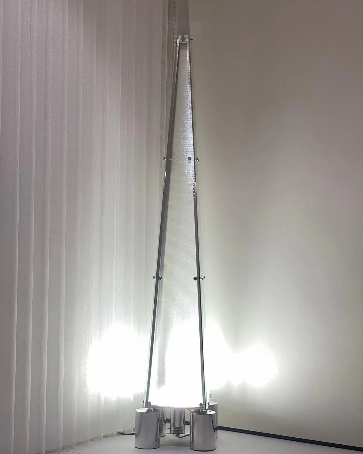 Fragment_Floor_Lamp_7