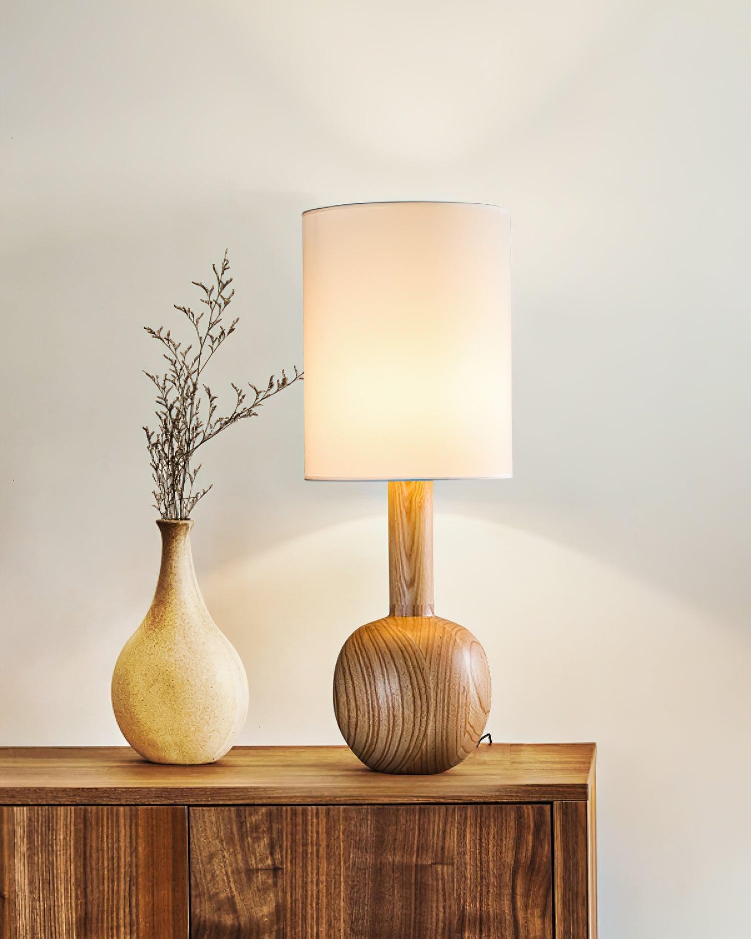 Gavel_Table_Lamp_19
