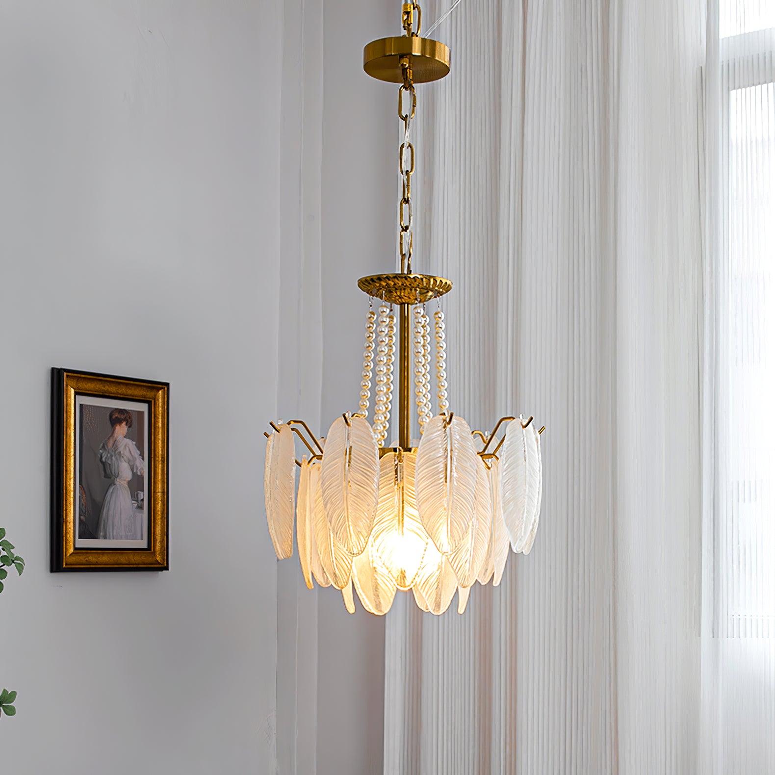 Glass_Feather_Pearl_Chandelier_2