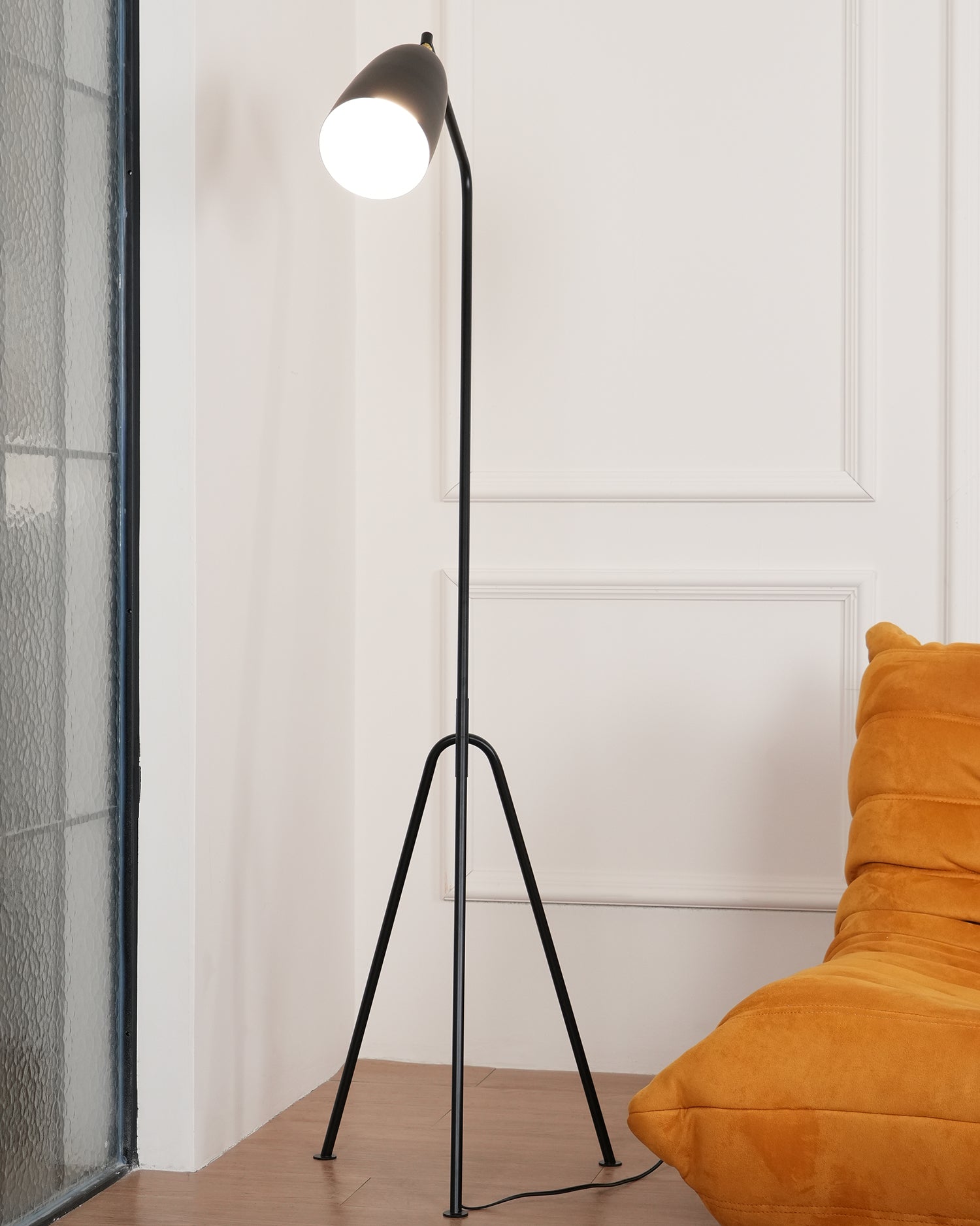 Grasshopper_Floor_Lamp._3