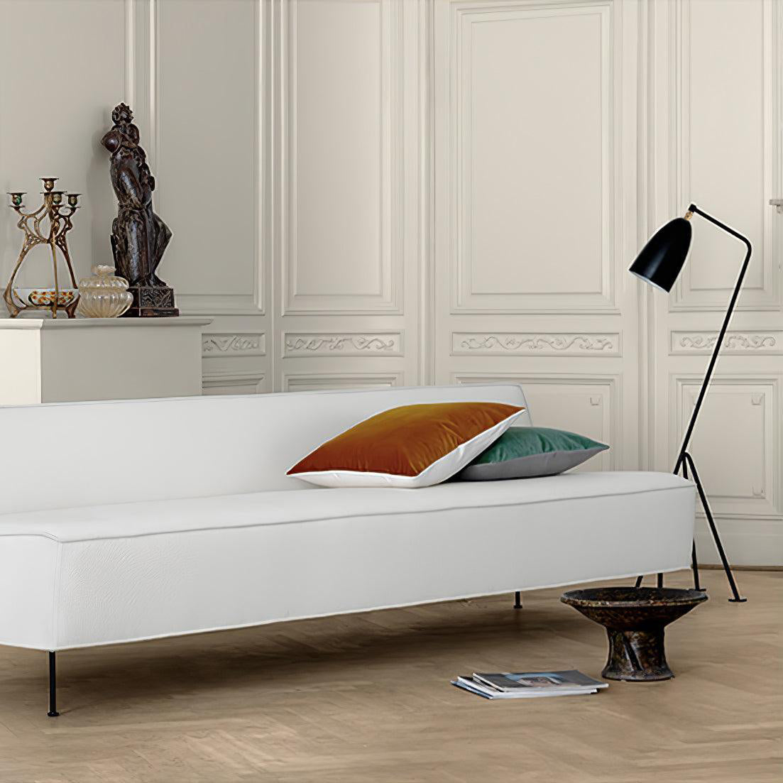 Grasshopper_Floor_Lamp_11_ef5d4906-adf7-4465-8516-f2365bf00756