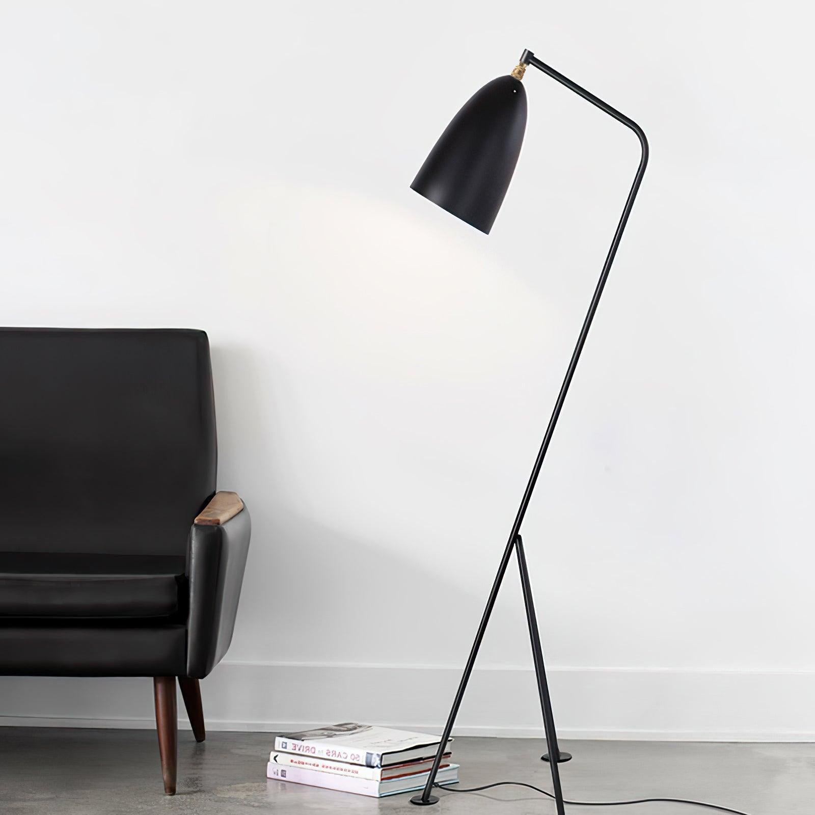 Grasshopper_Floor_Lamp_6_a09439a9-5de8-4438-8152-74aab0418609