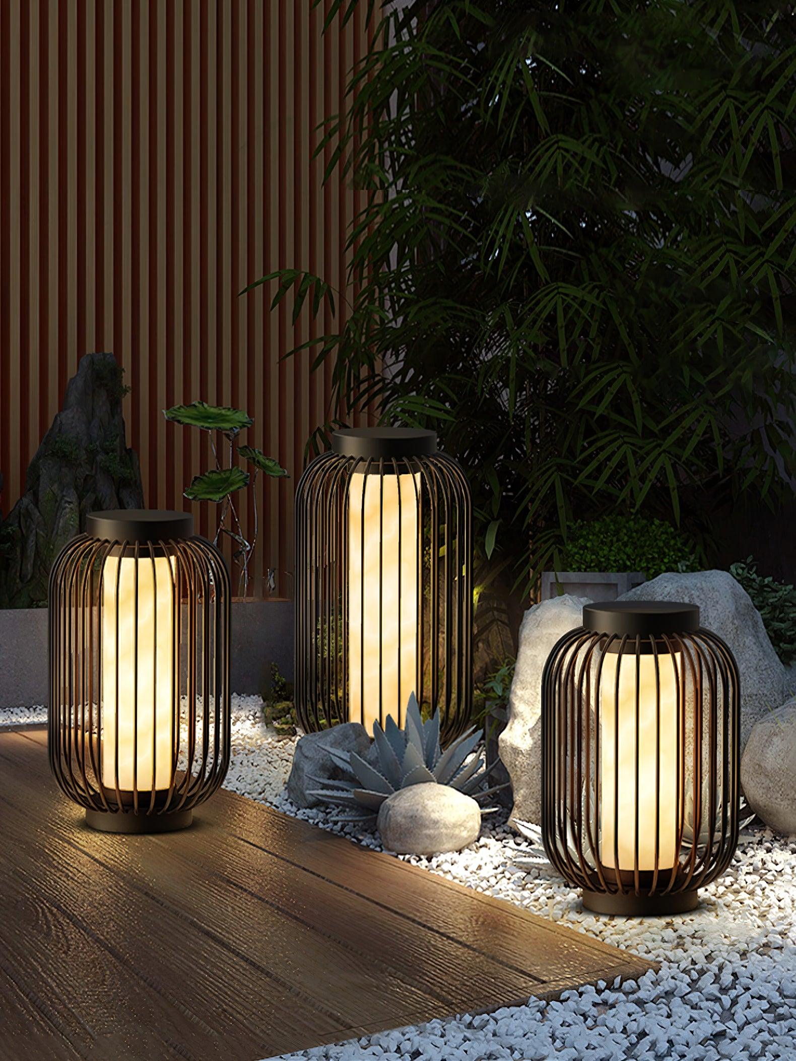 Graydon_Outdoor_Table_Lamp_10