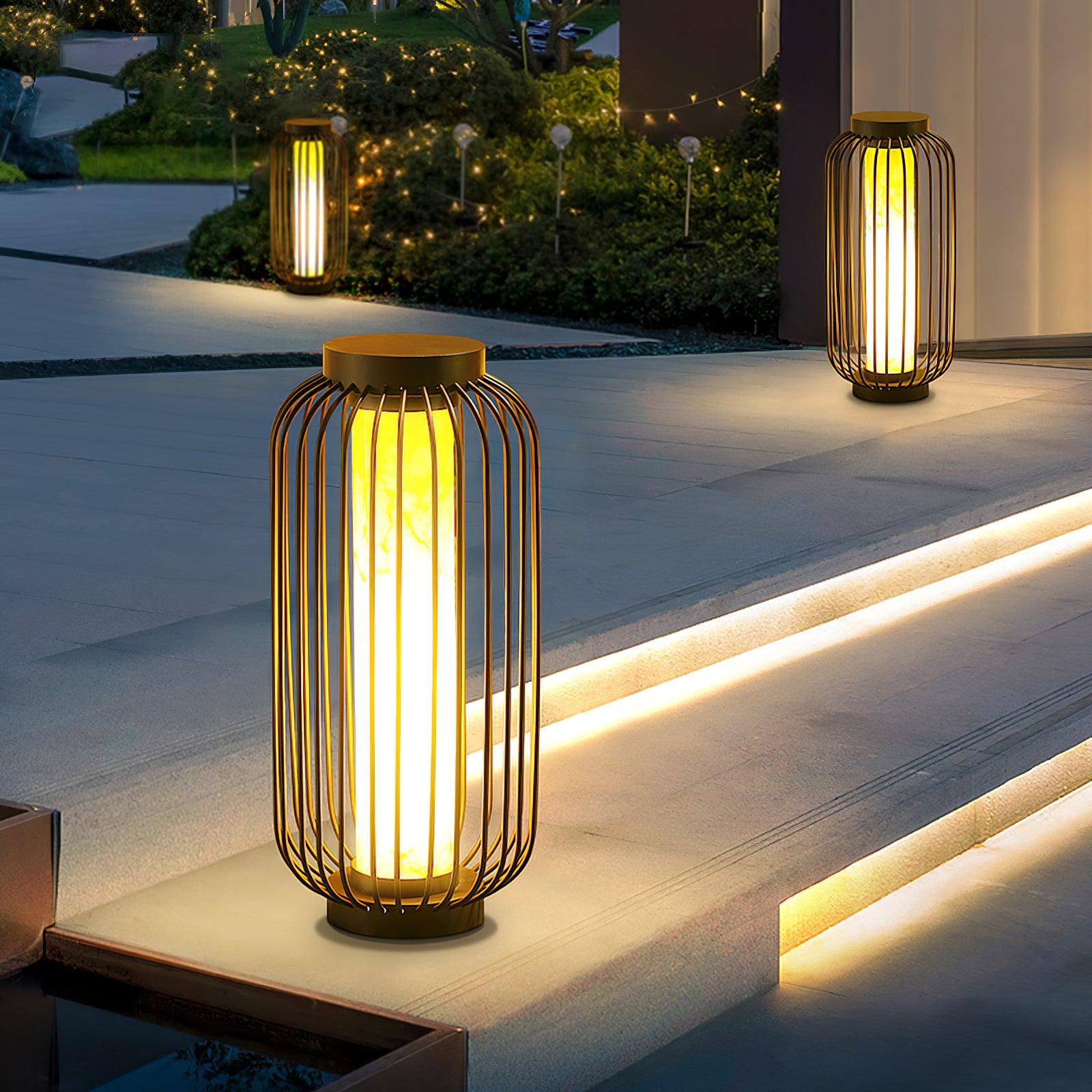 Graydon_Outdoor_Table_Lamp_15