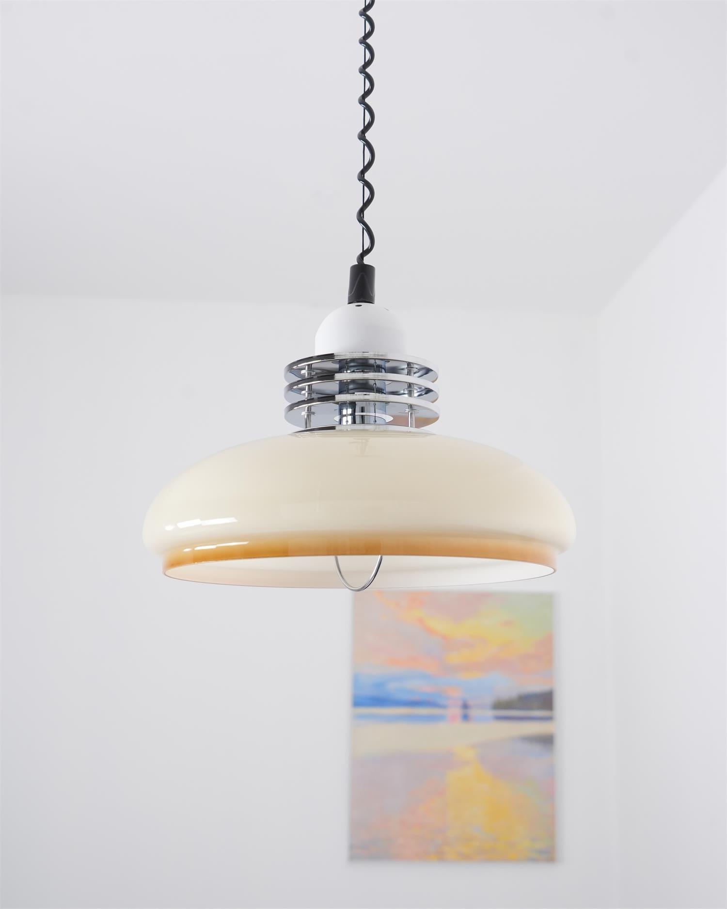 Great_Mongolian_Su_Pendant_Light._3