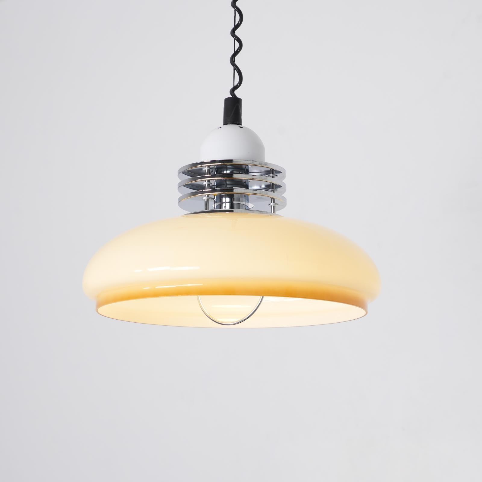 Great_Mongolian_Su_Pendant_Light._4