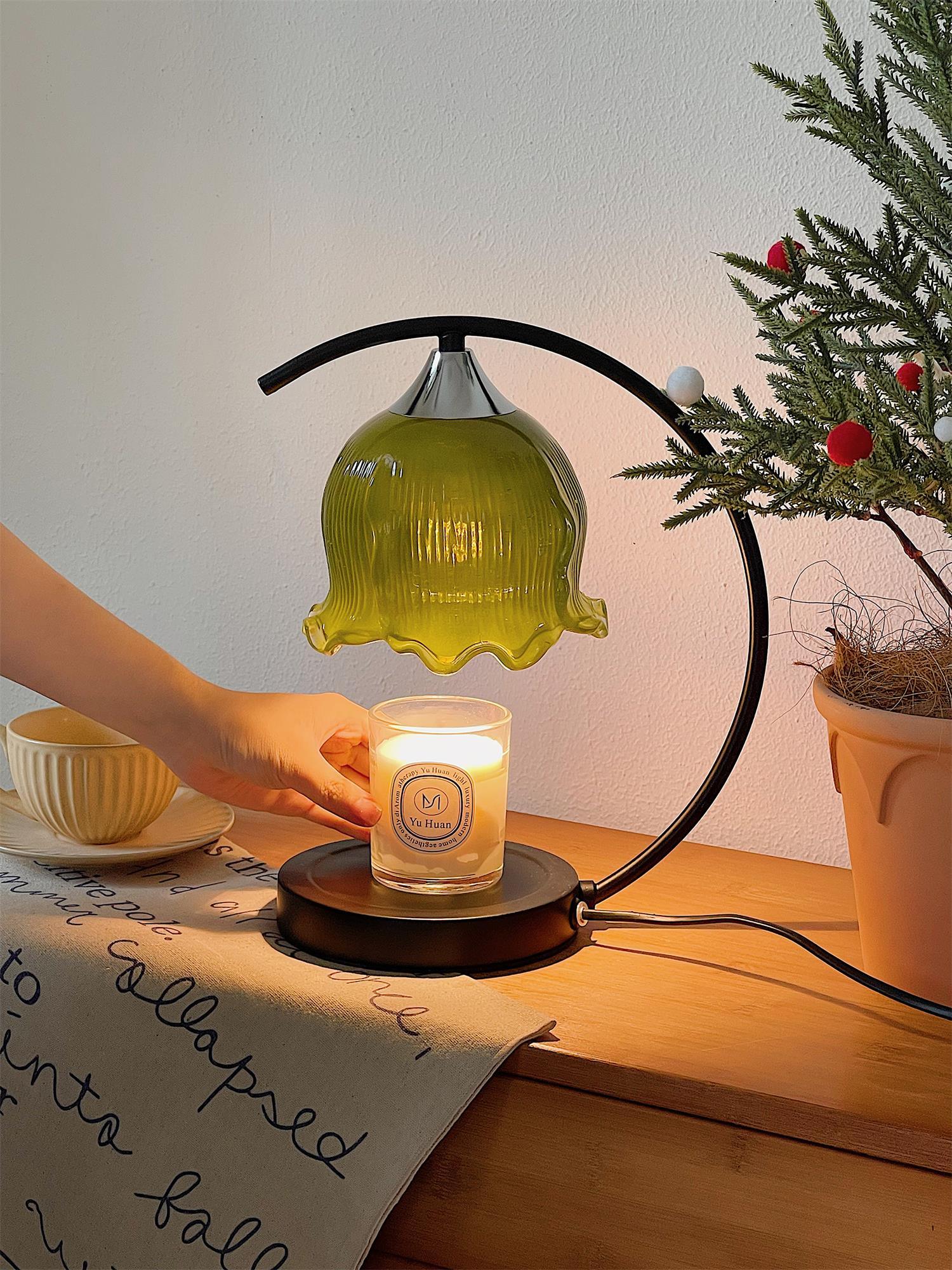 Green_Aroma_Table_Lamp_38