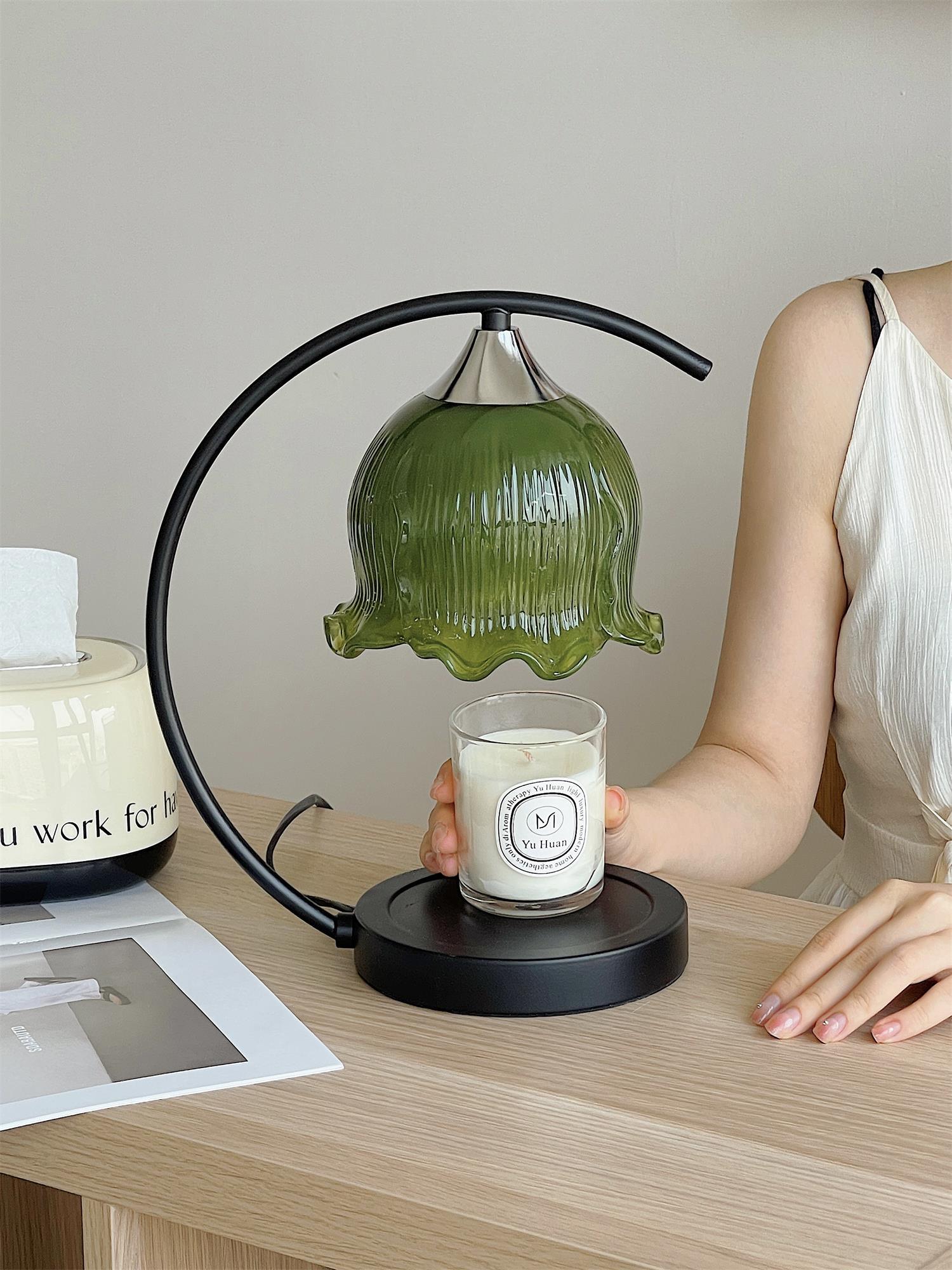 Green_Aroma_Table_Lamp_48