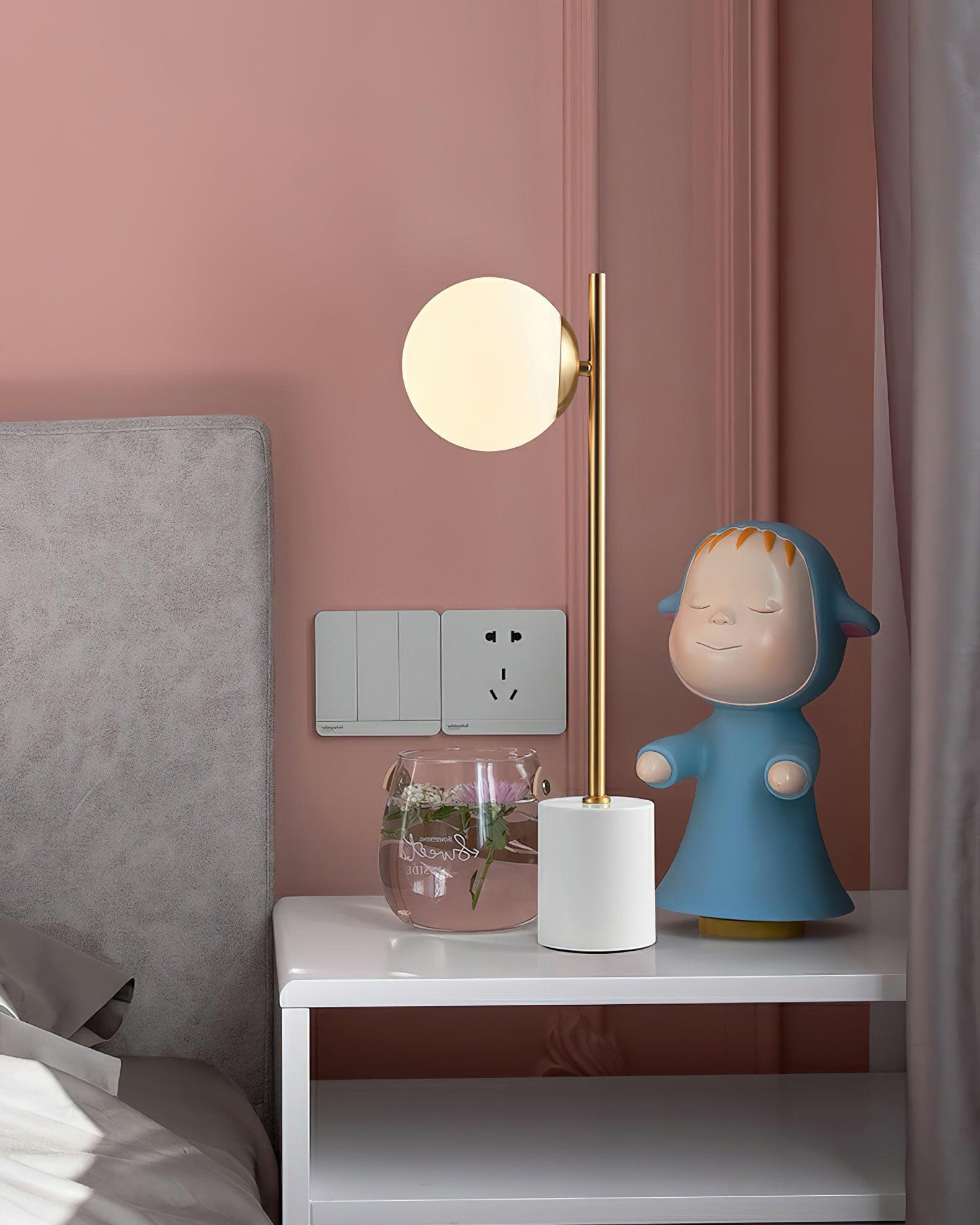 Harper_Globe_Table_Lamp_31