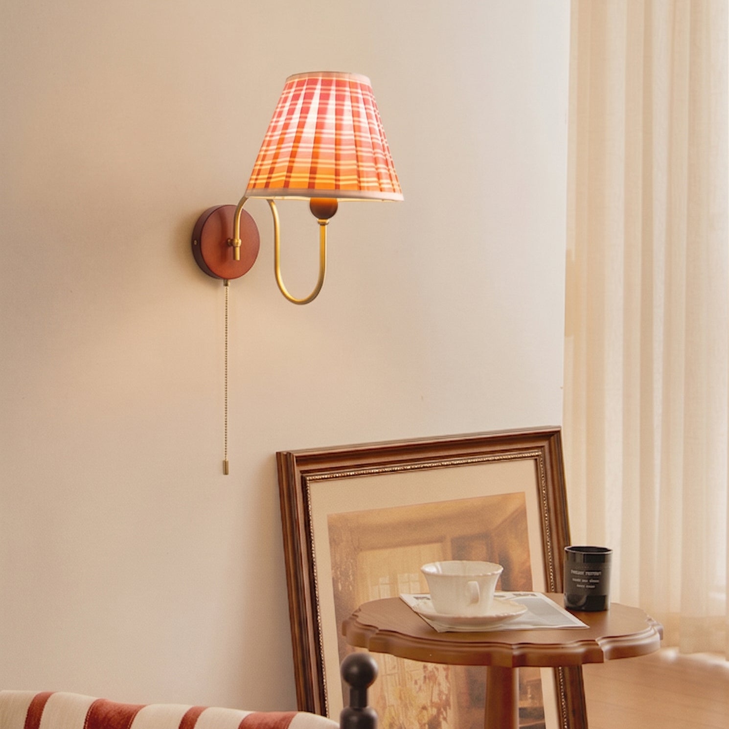 Hattie-Wall-Lamp_2