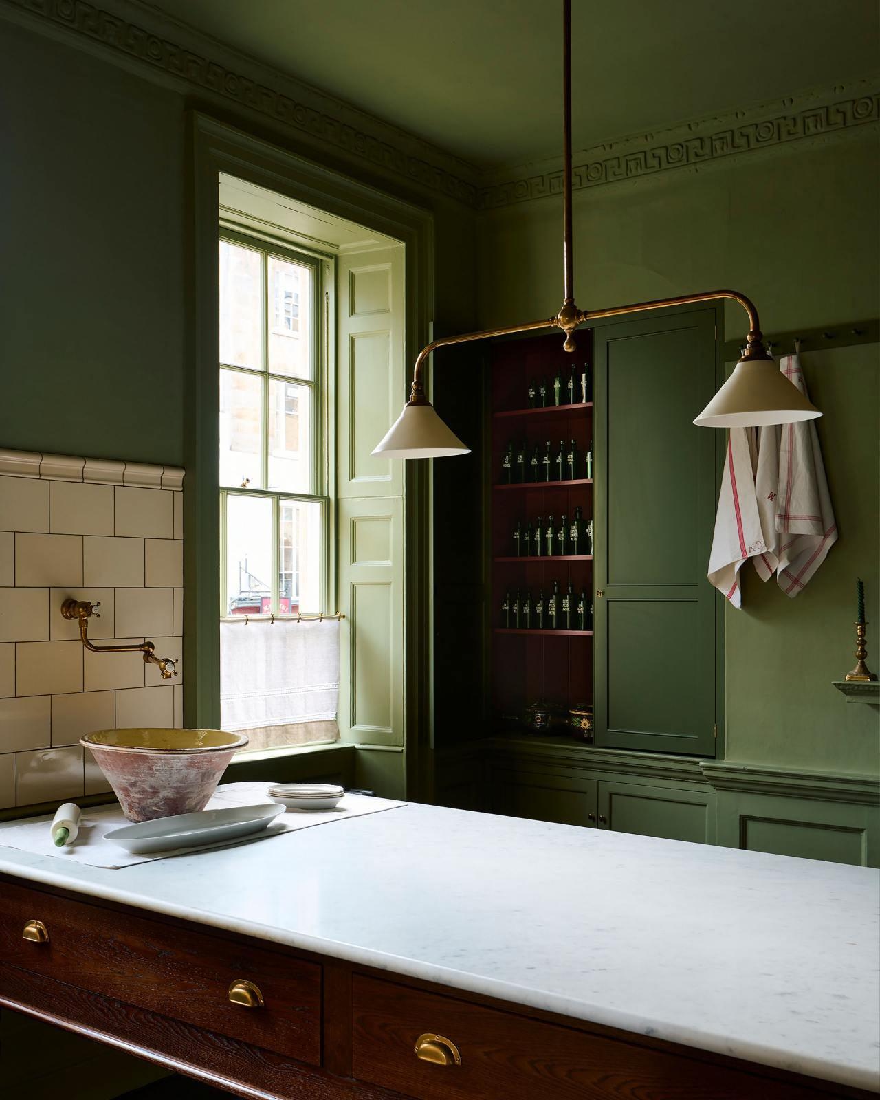 Heirloom_Chandelier_4