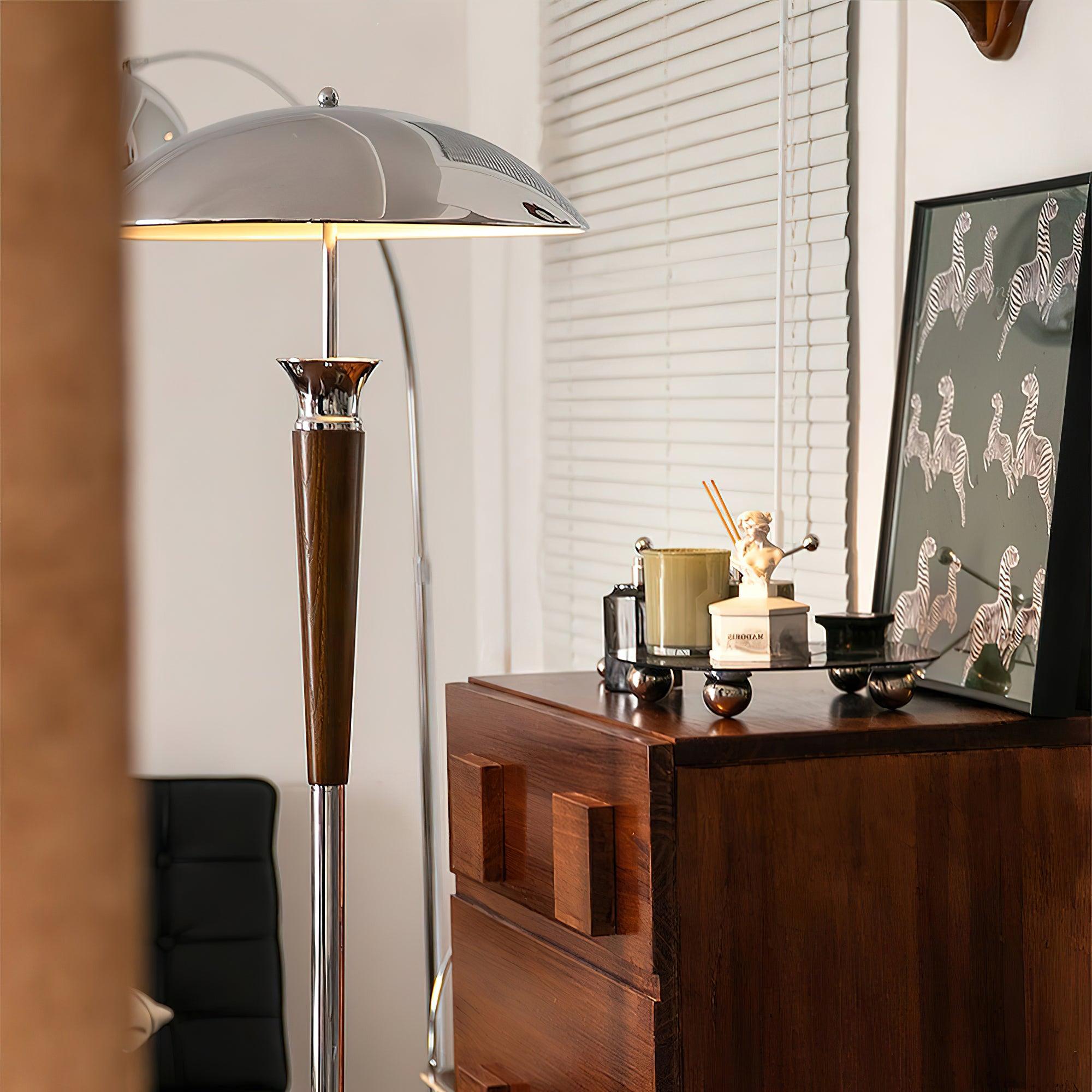 Helmet_Floor_Lamp_6