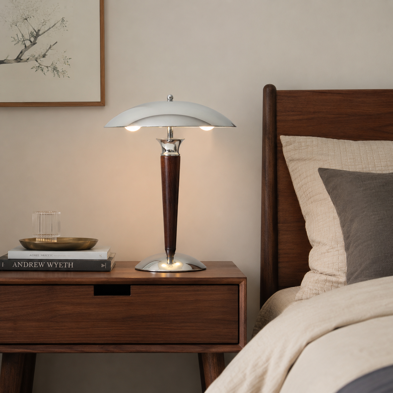 Helmet_Table_Lamp_332