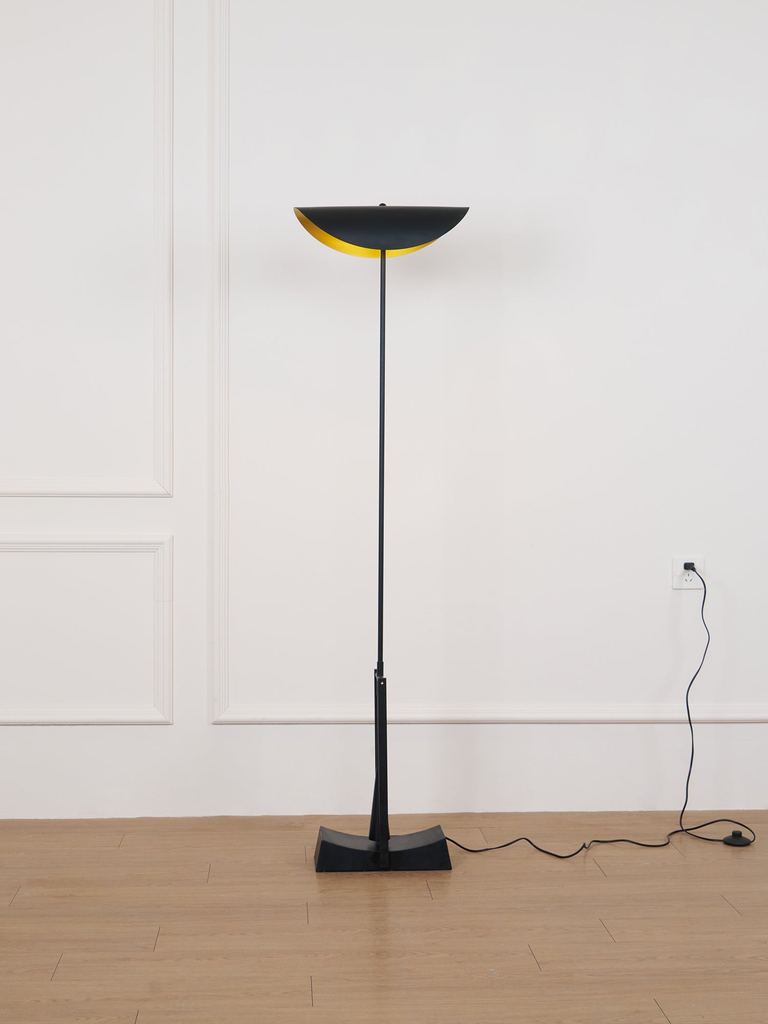 Horizon_Floor_Lamp._11