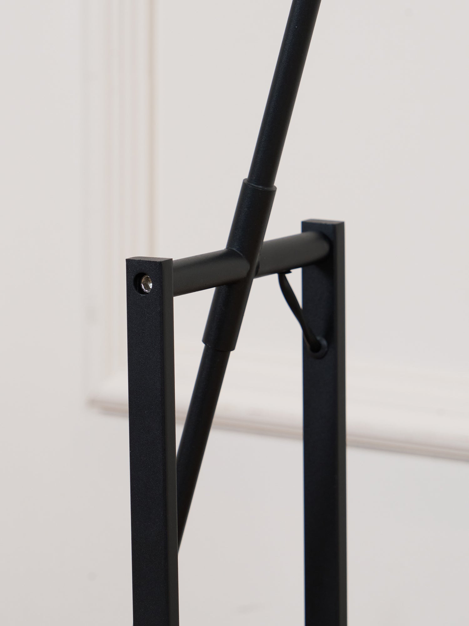Horizon_Floor_Lamp._8