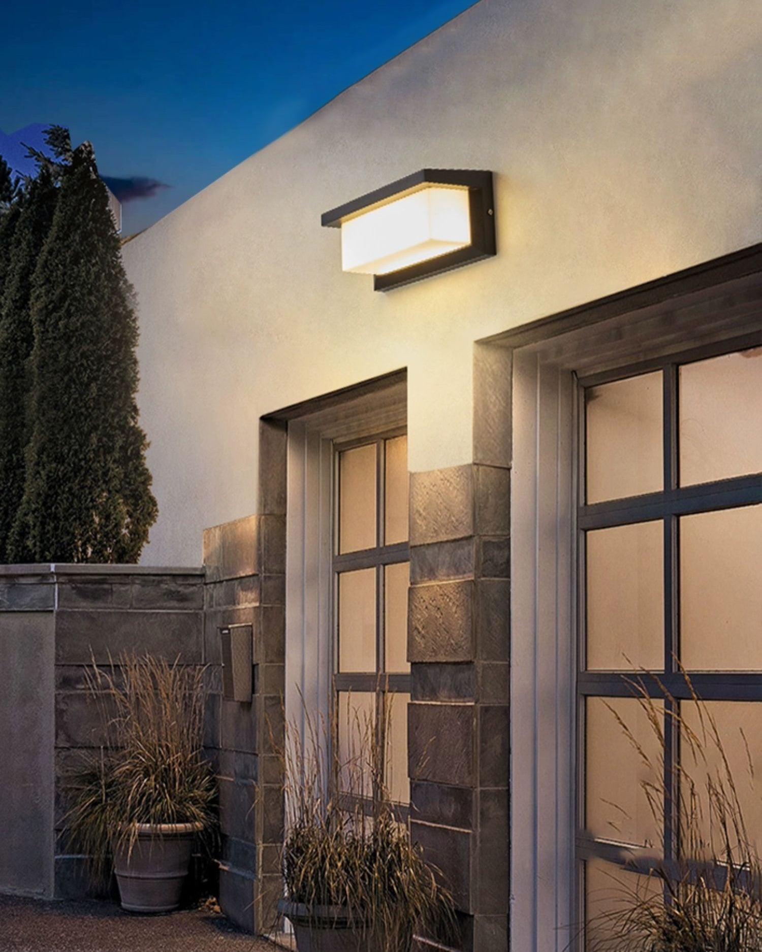 Horizontal_LED_Outdoor_Light_19