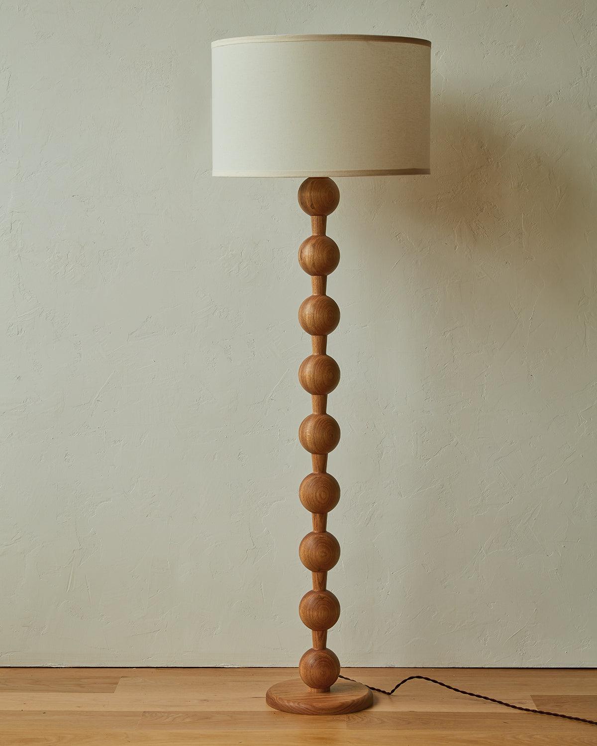 Hugo_Barbell_Floor_Lamp._1-1