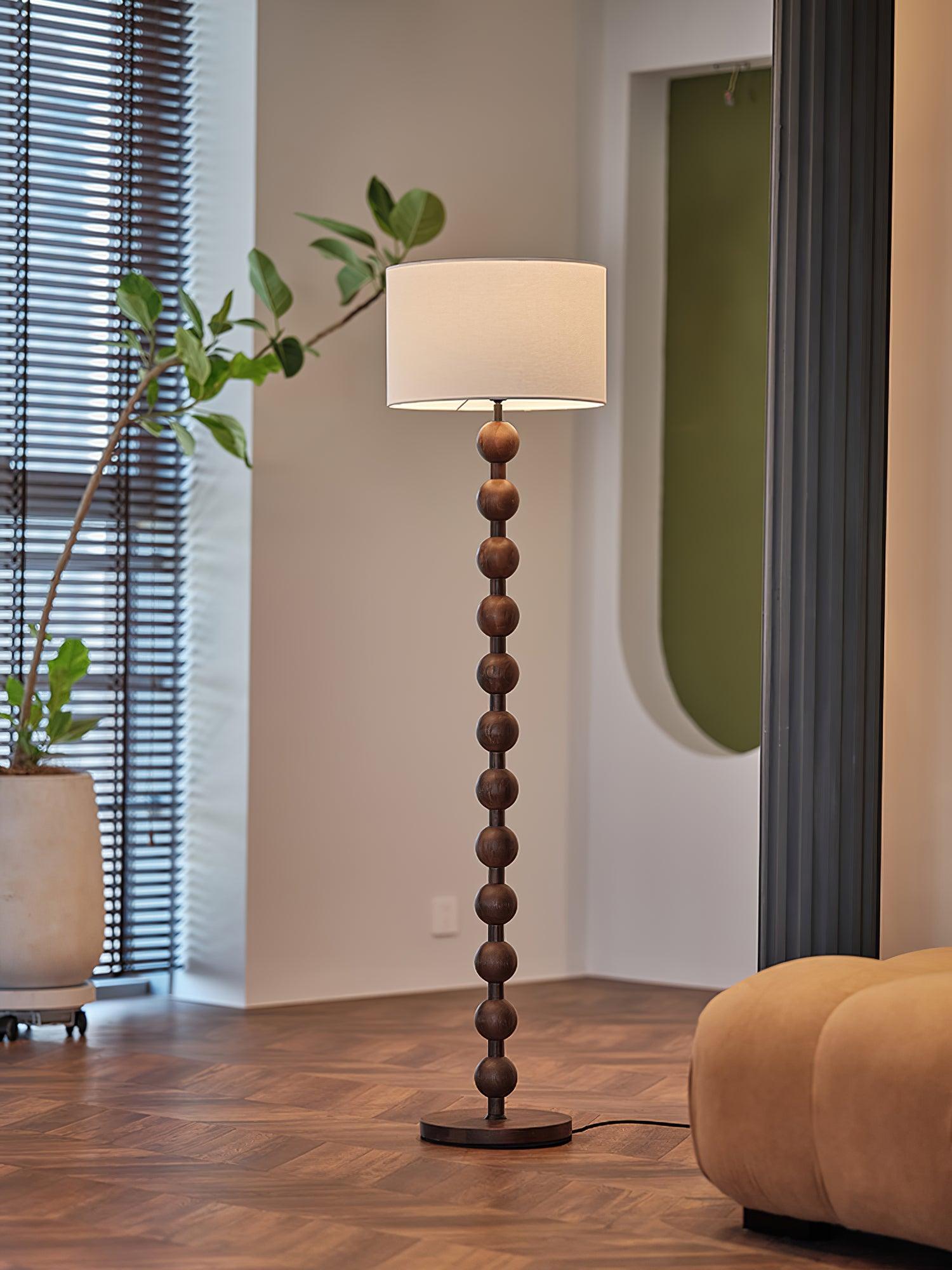 Hugo_Barbell_Floor_Lamp_27