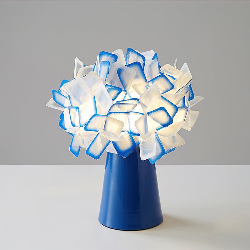 Illis_Flower_Table_Lamp_17