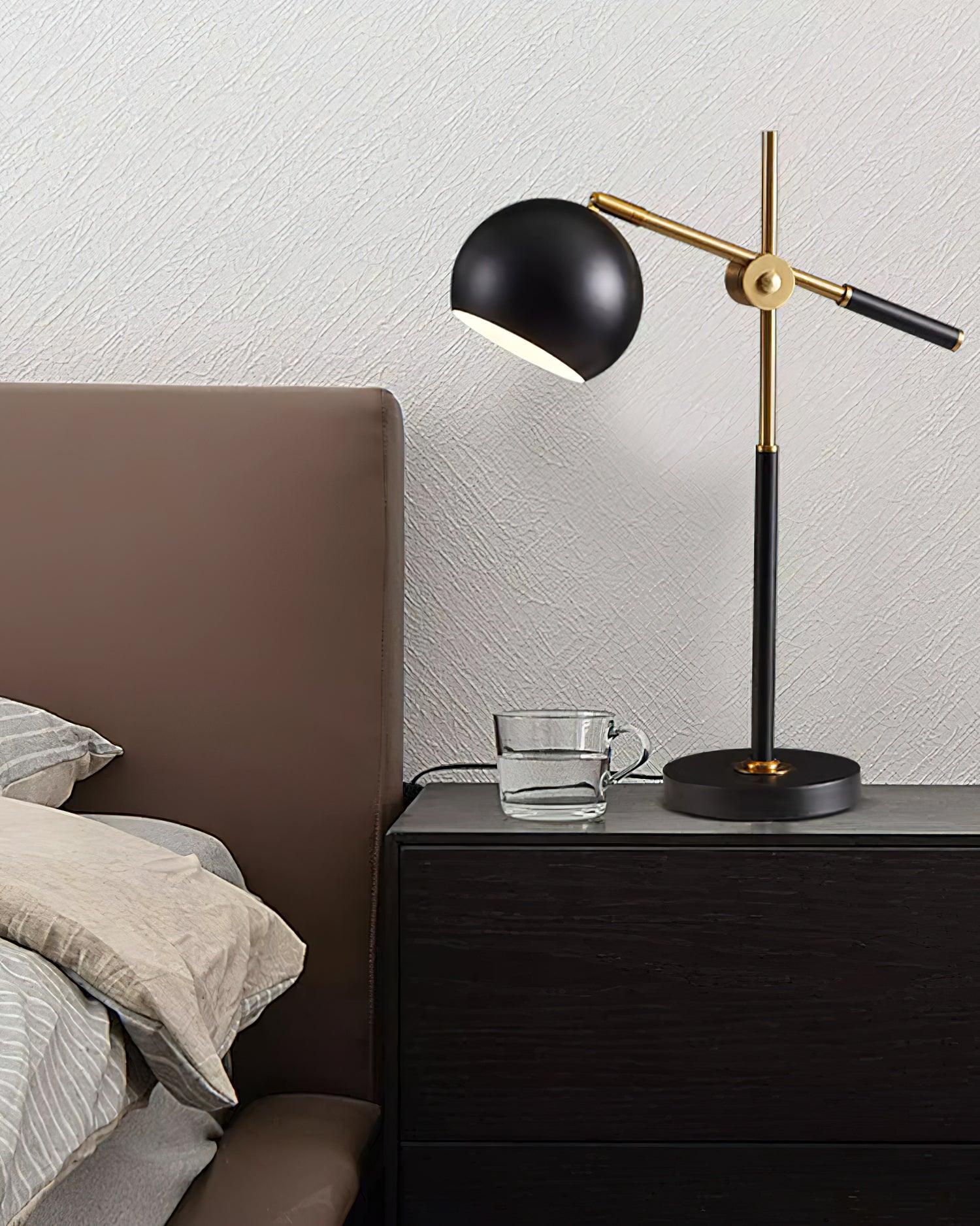 Isaac_Table_Lamp_14