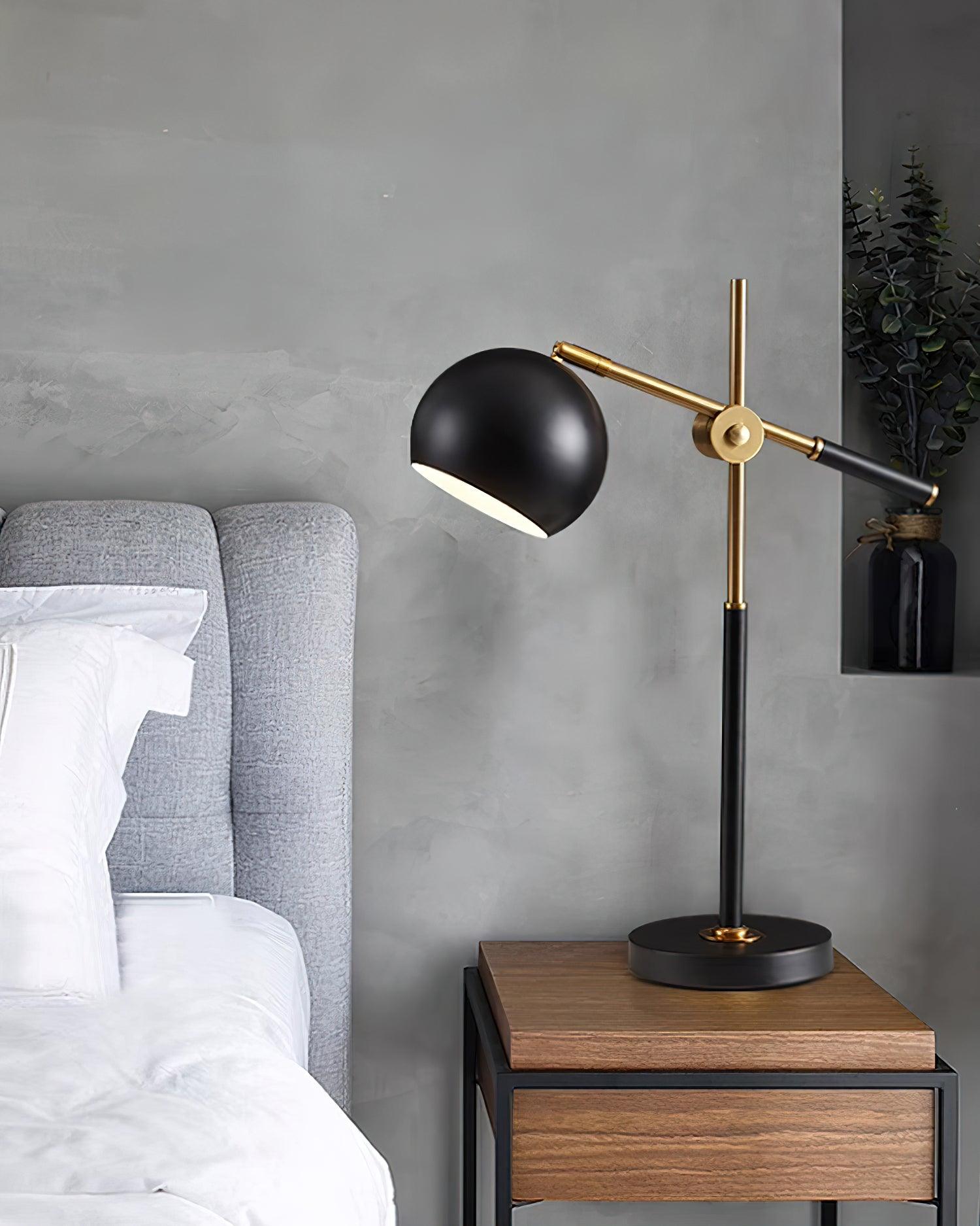 Isaac_Table_Lamp_2