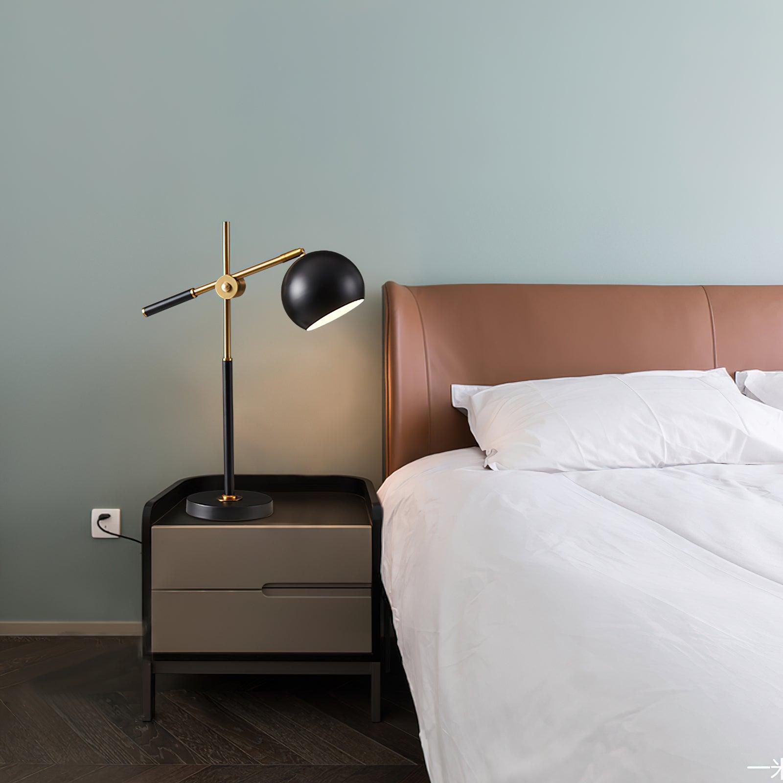 Isaac_Table_Lamp_5