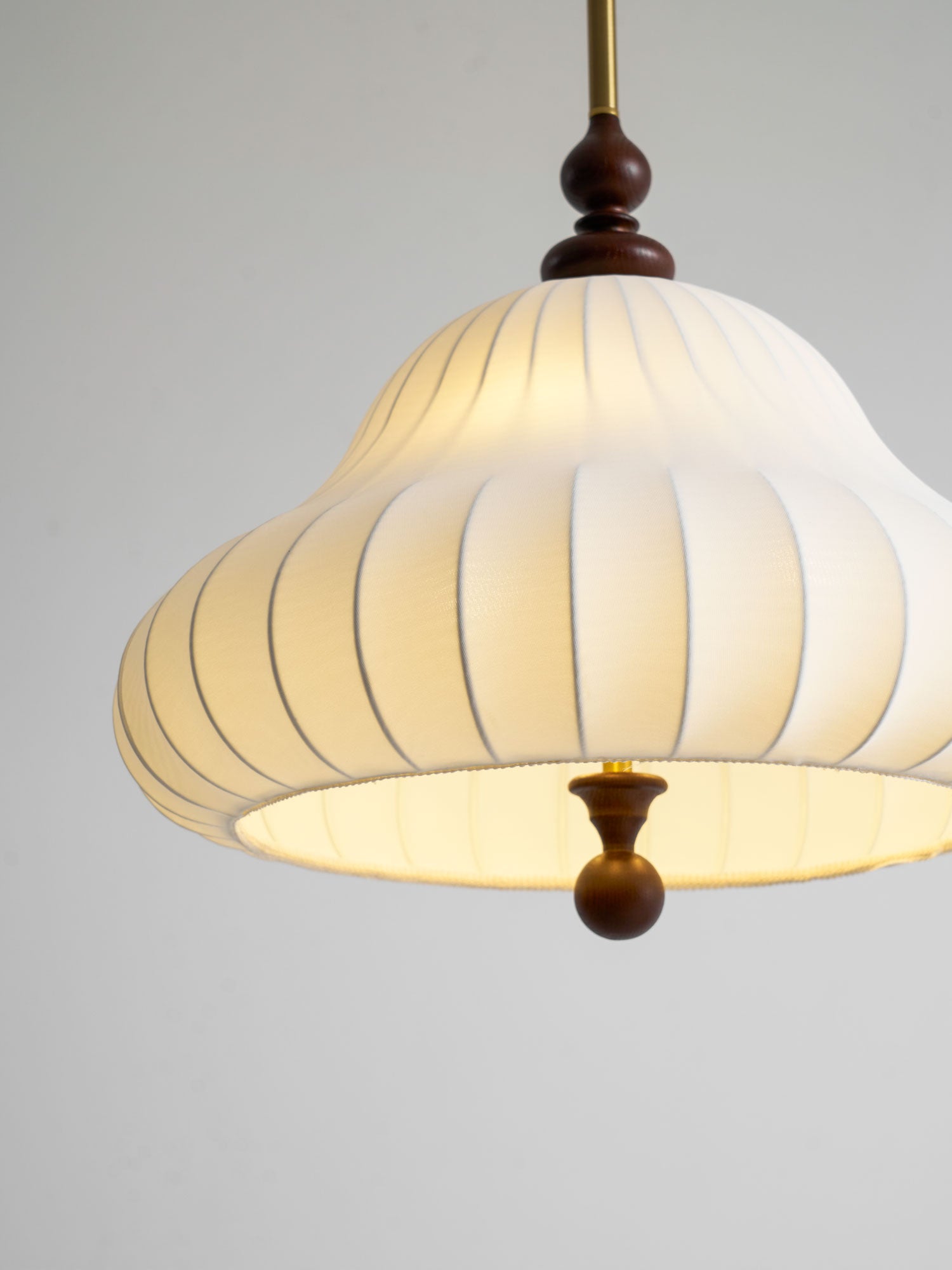 Isabella-_Bloom-_Pendant_-Light-_14