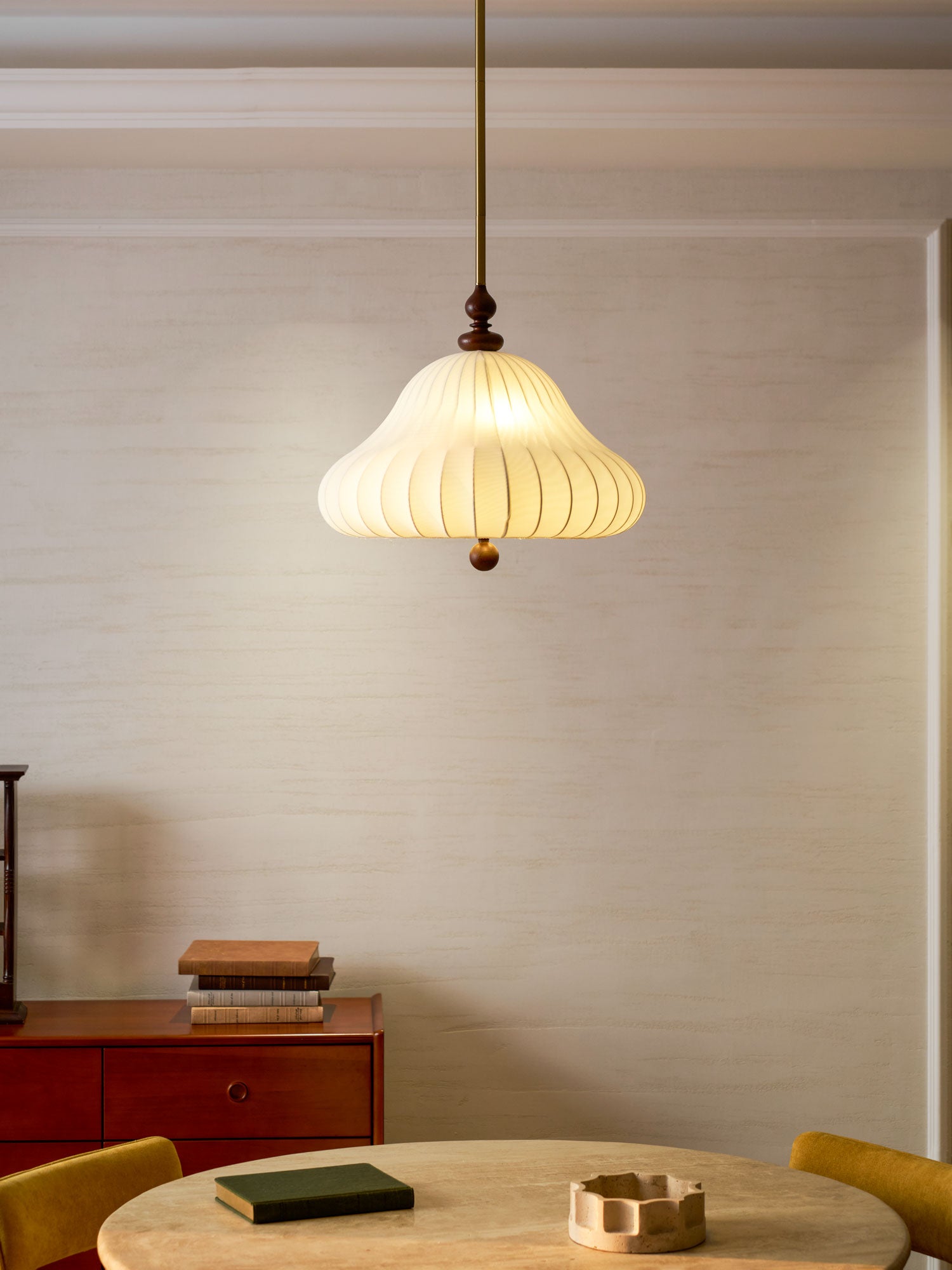 Isabella-_Bloom-_Pendant_-Light-_5