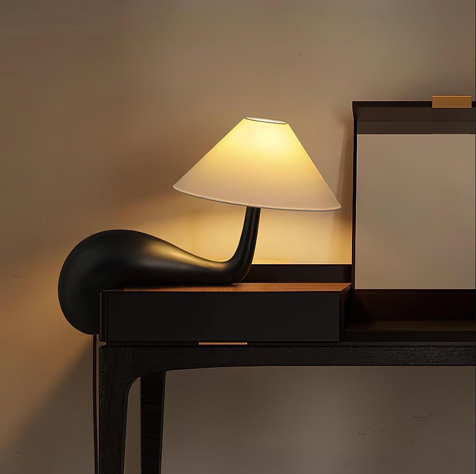 Kakuda_Pine_Table_Lamp_4