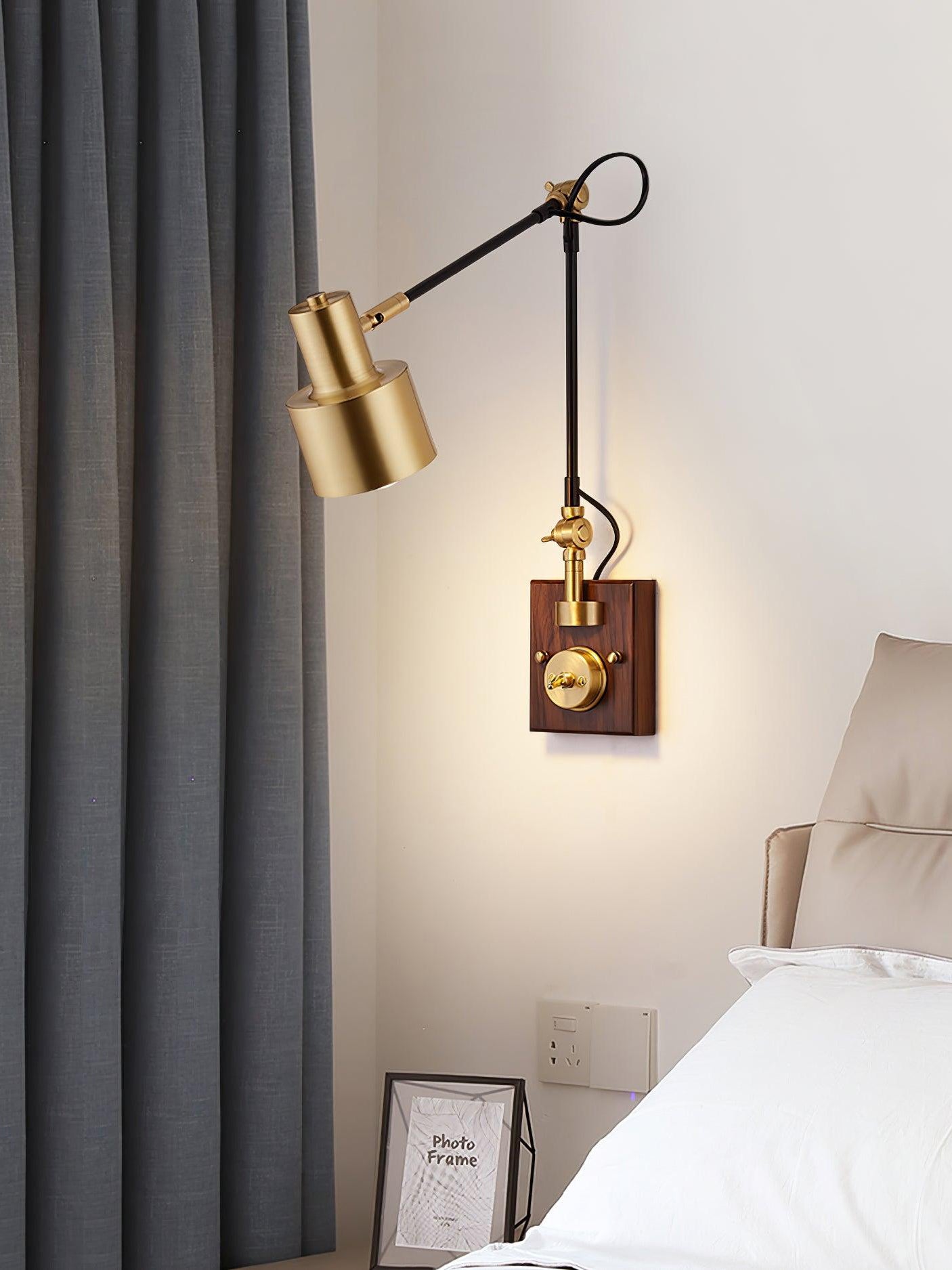 Kane-Swing-Arm-Wall-Lamp_9