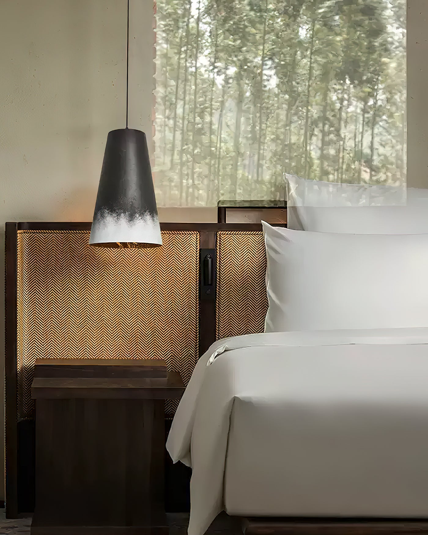Kinsmore_Pendant_Light_9
