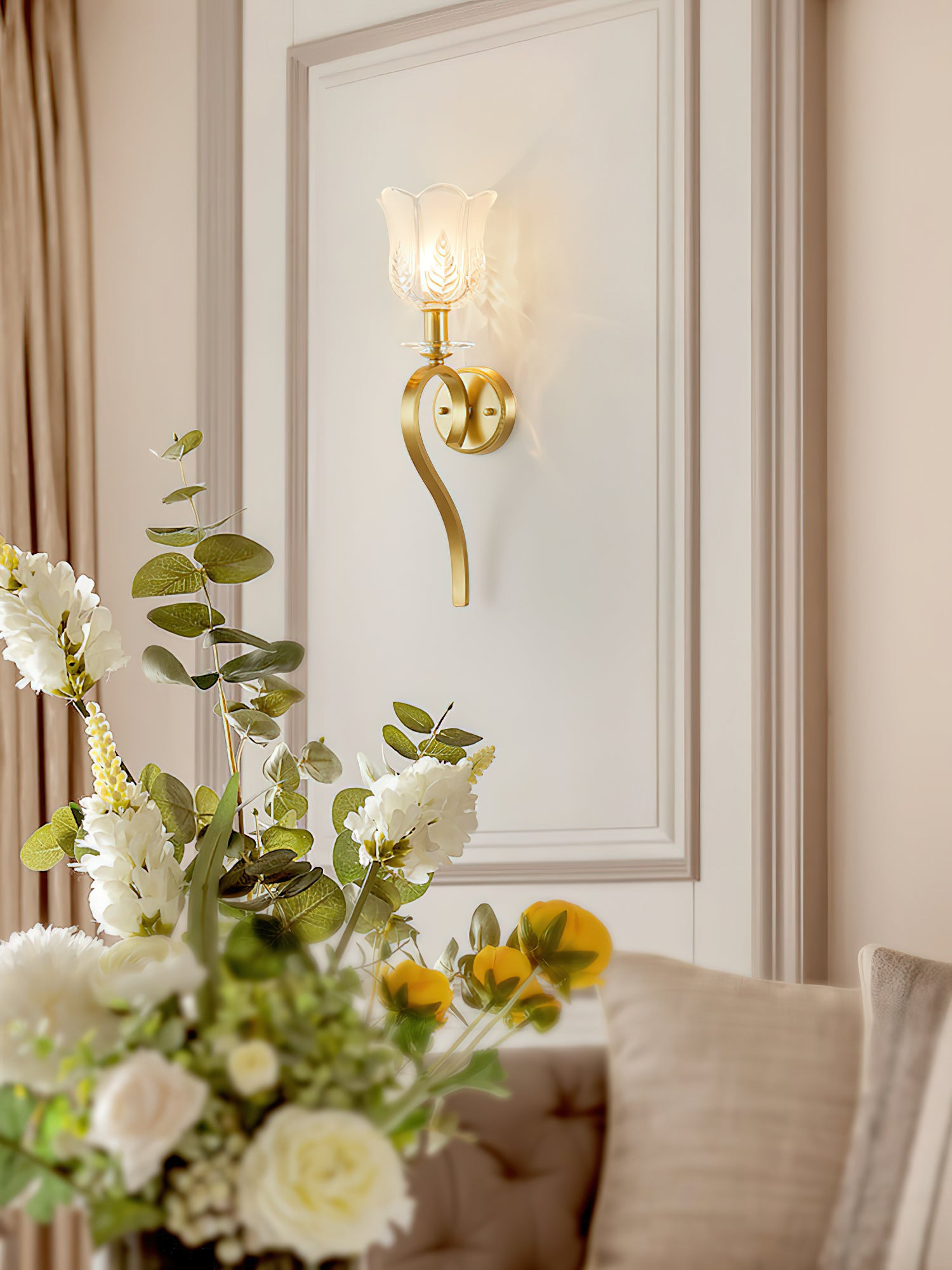 Kristy-Wall-Lamp_12