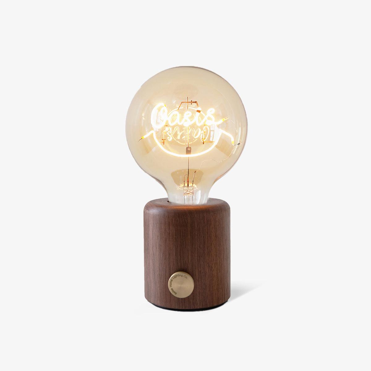 Kuitt_Smiley_Table_Lamp_1