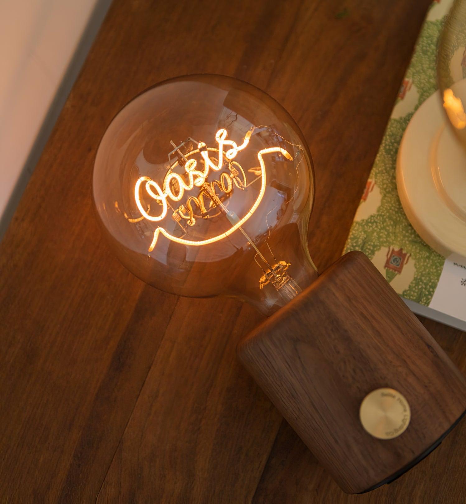 Kuitt_Smiley_Table_Lamp_4