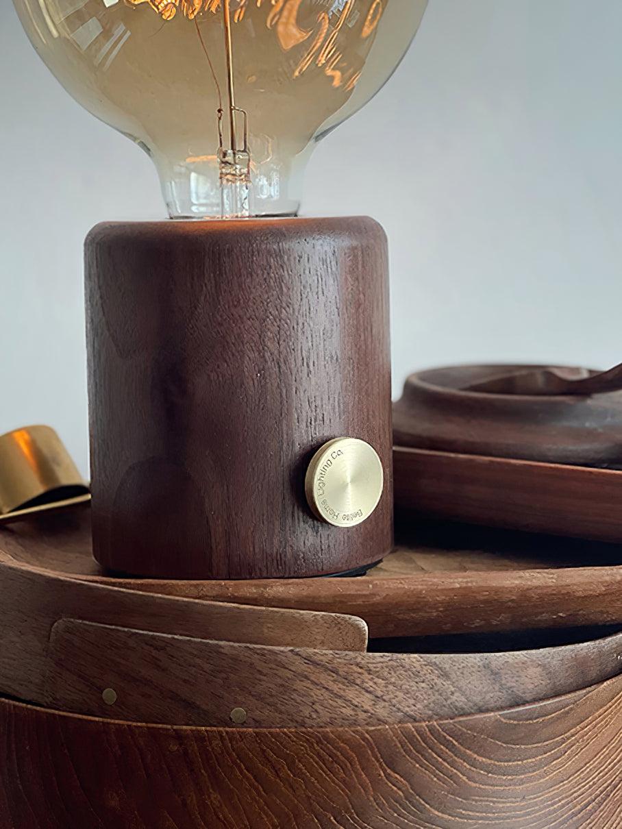 Kuitt_Smiley_Table_Lamp_5