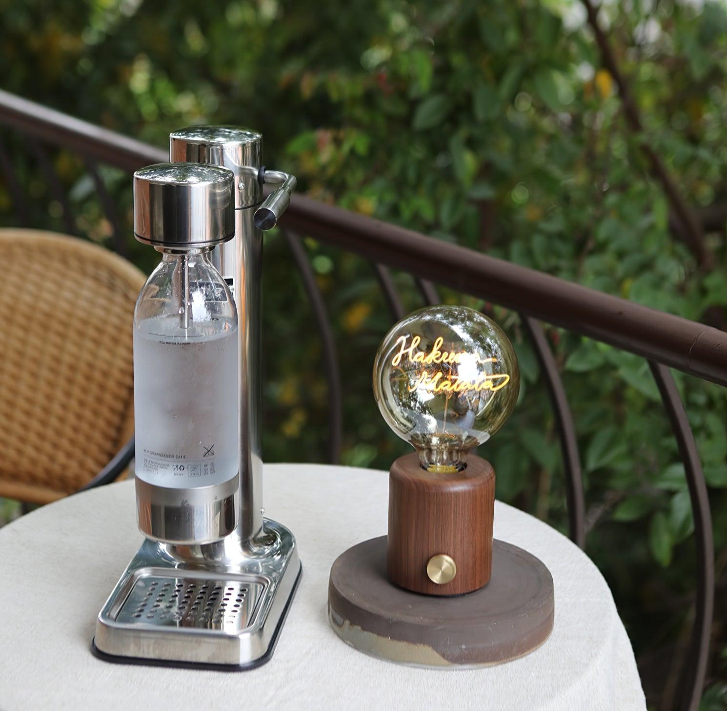 Kuitt_Smiley_Table_Lamp_8