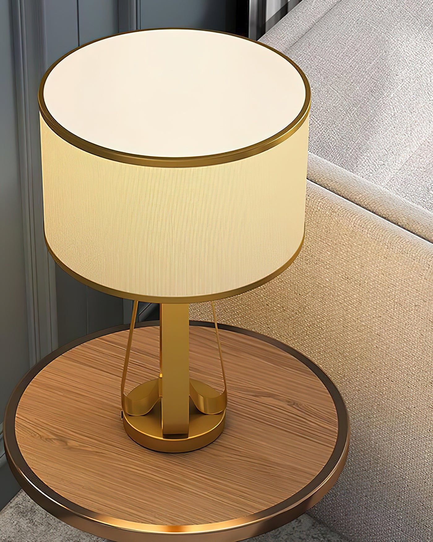 Laila_table_lamp_1