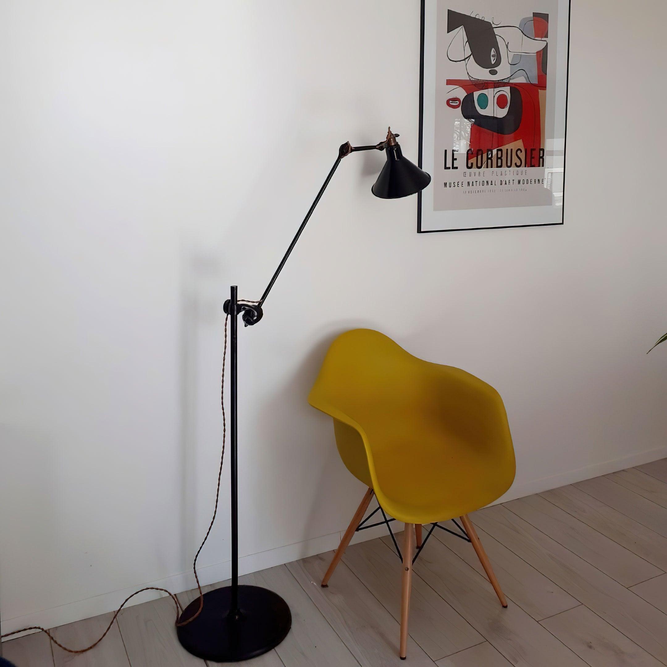 Lampe_Gras_215_Floor_Lamp_16