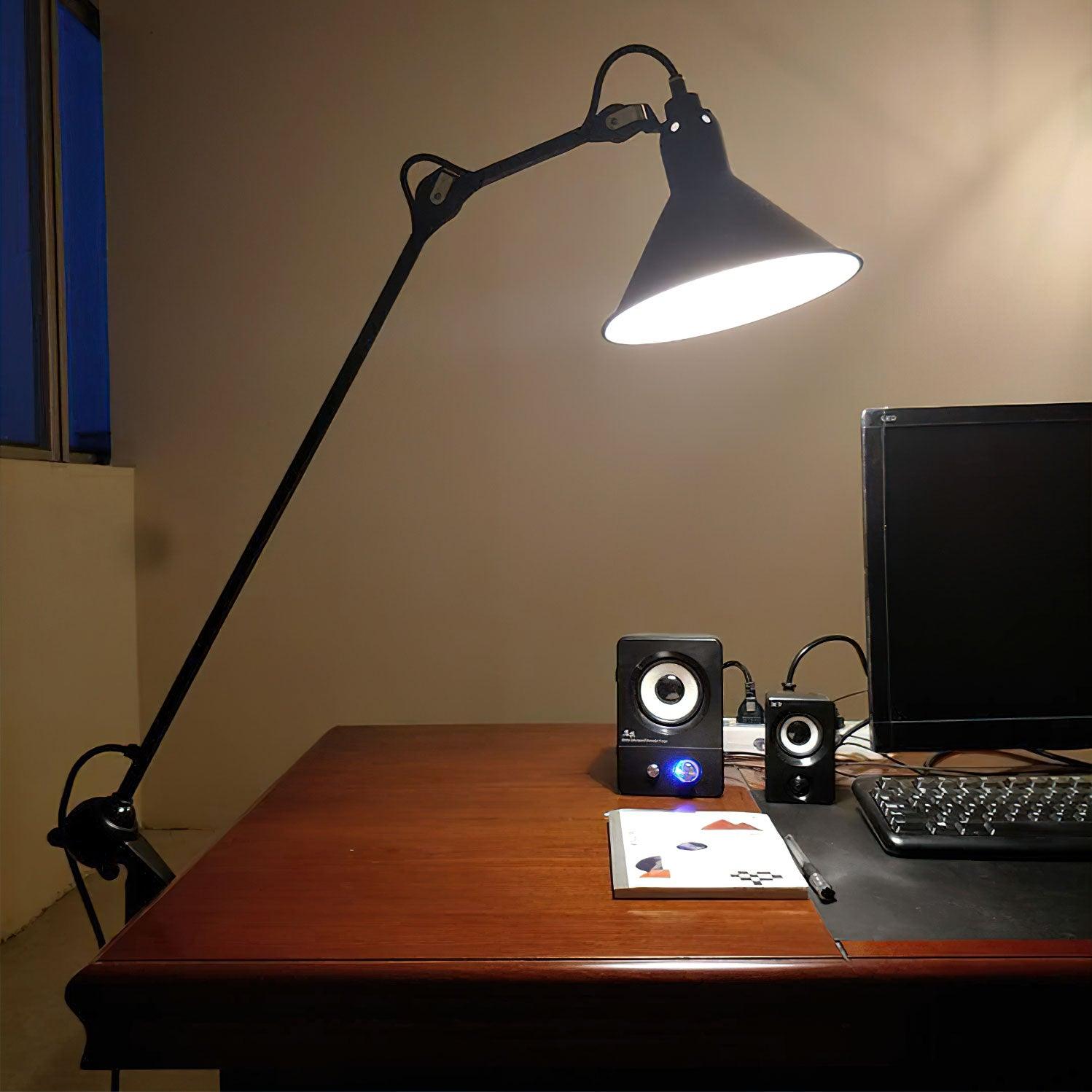 Lampe_Gras_N201_Clip-on_Table_Lamp_7